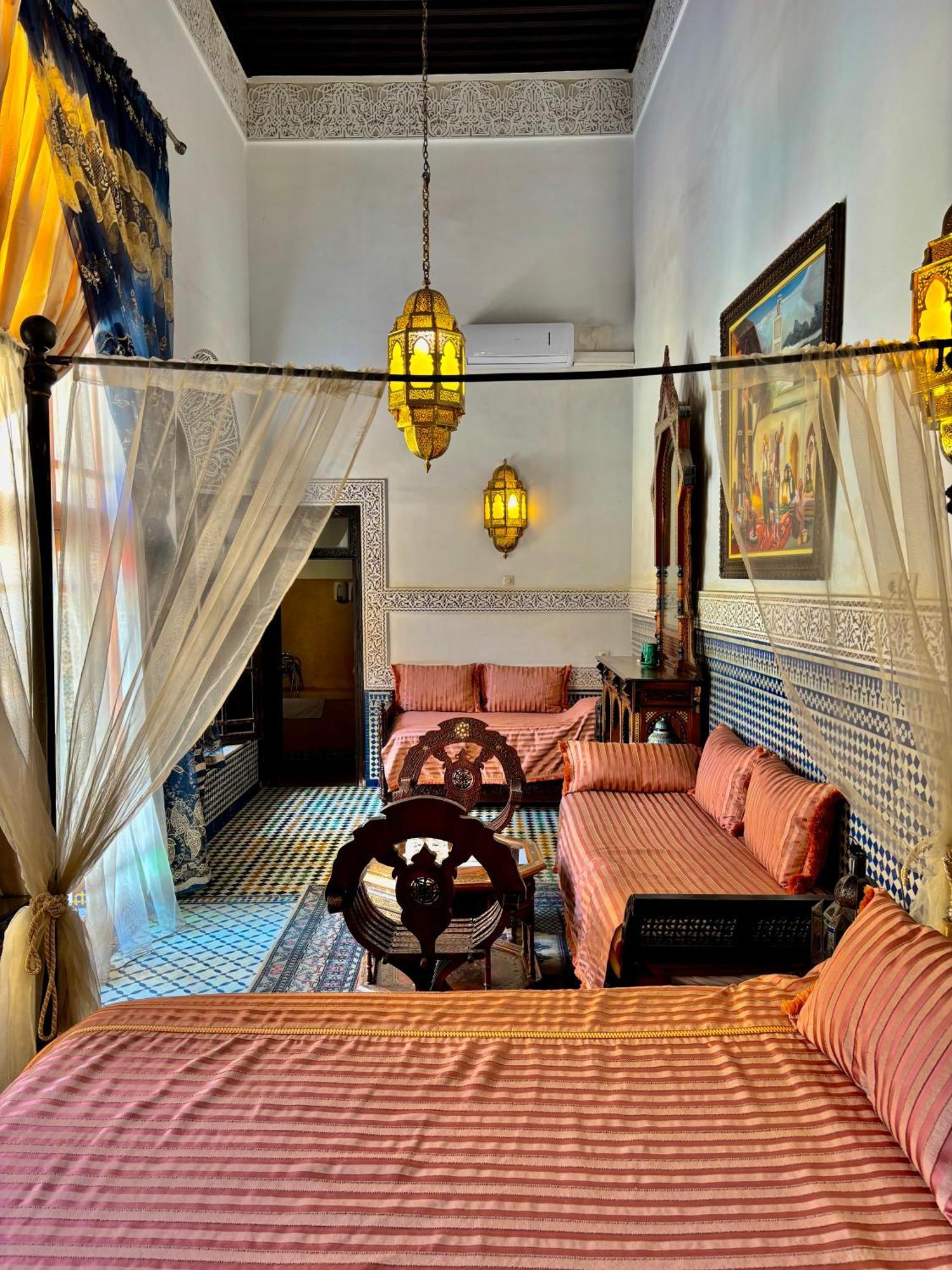 Arabesque Suite