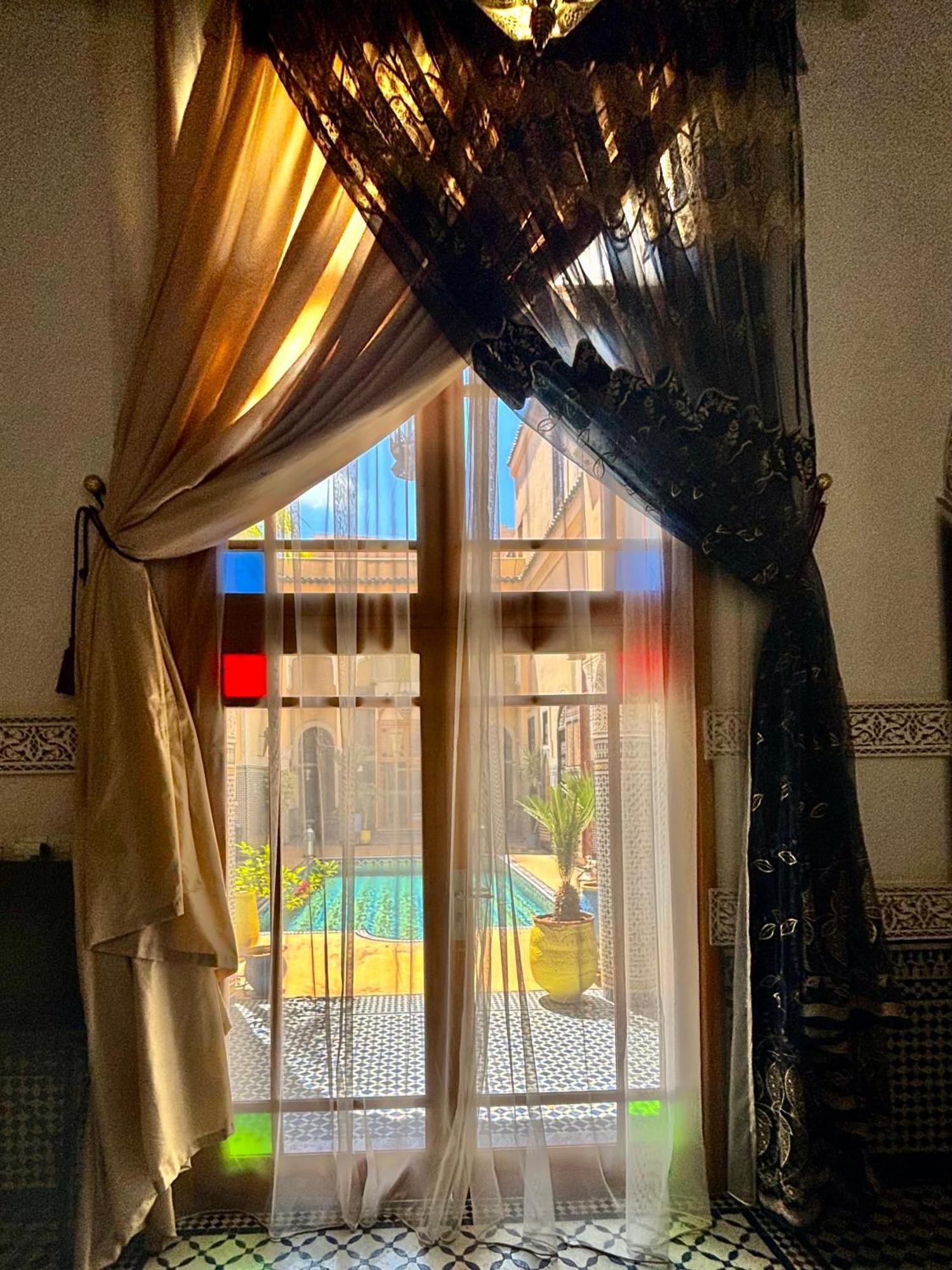 Arabesque Suite