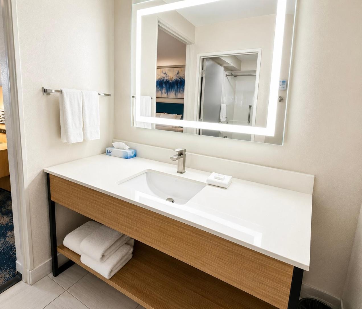 Double Room Two Double Beds Non-Smoking