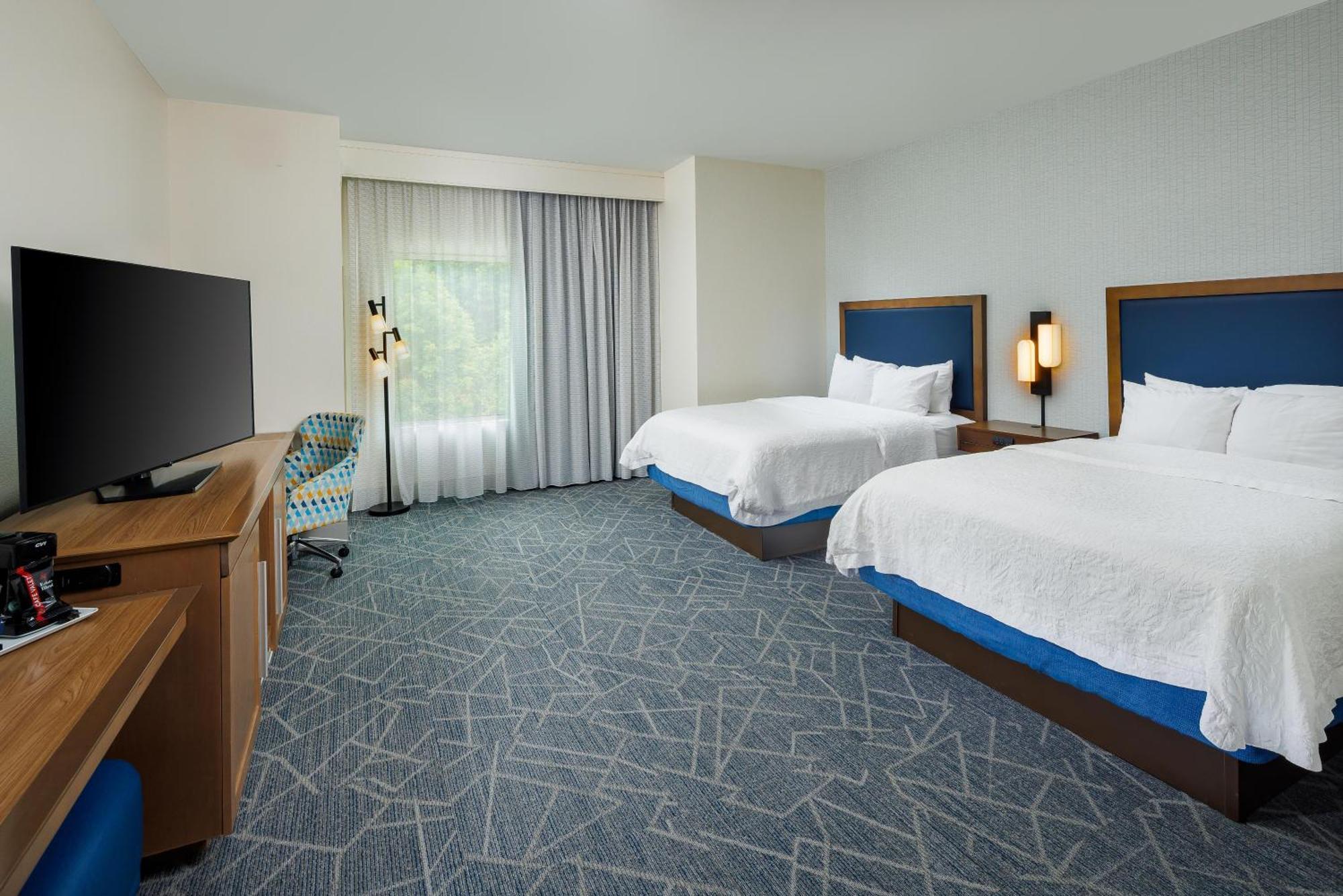 Wide Queen Room Two Queen Beds Non-Smoking