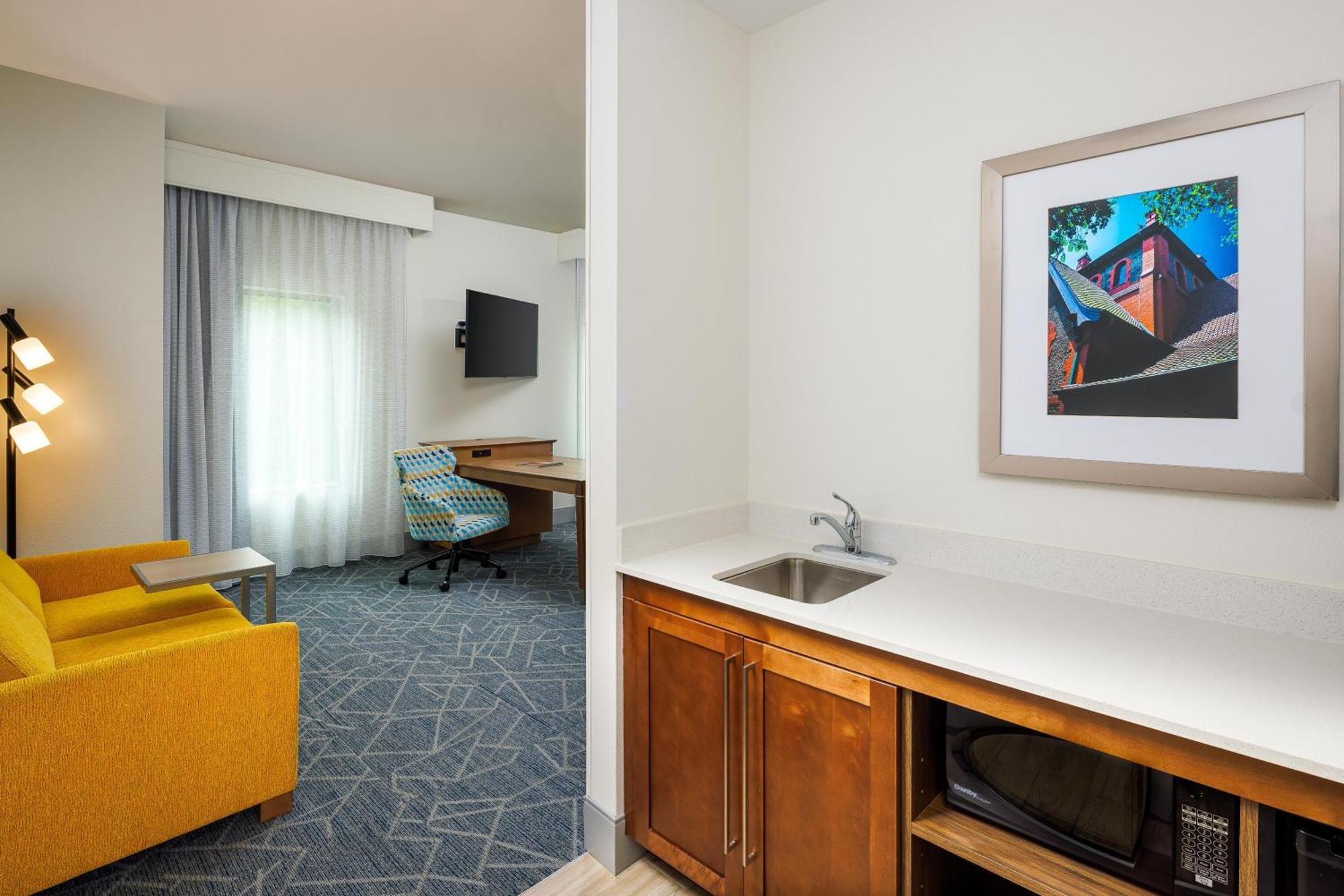 King Studio Suite Non-Smoking