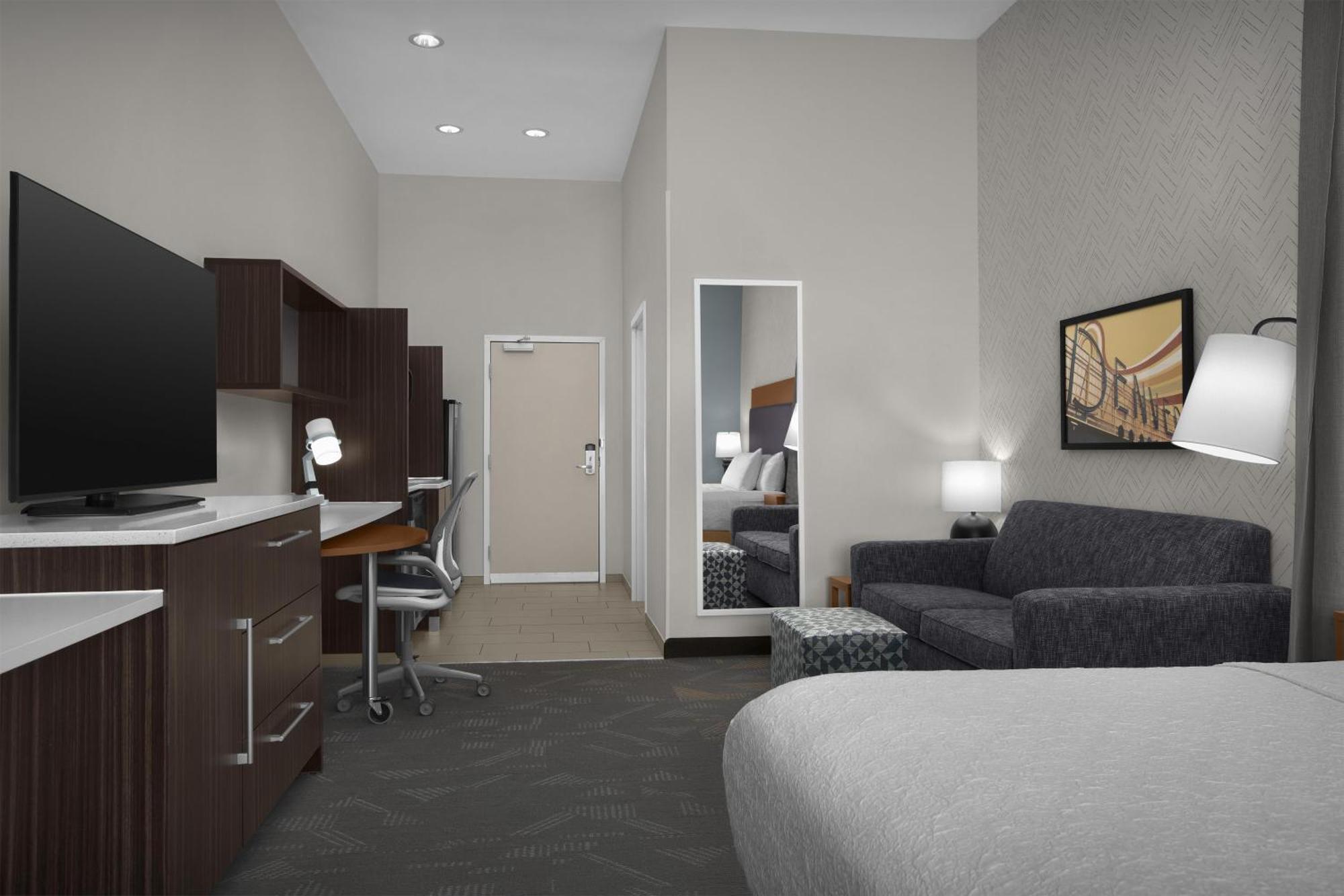 King Studio Suite Non-Smoking