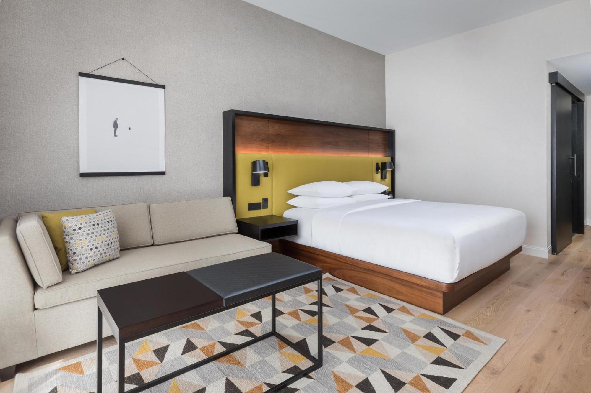 King Room Sofa Bed