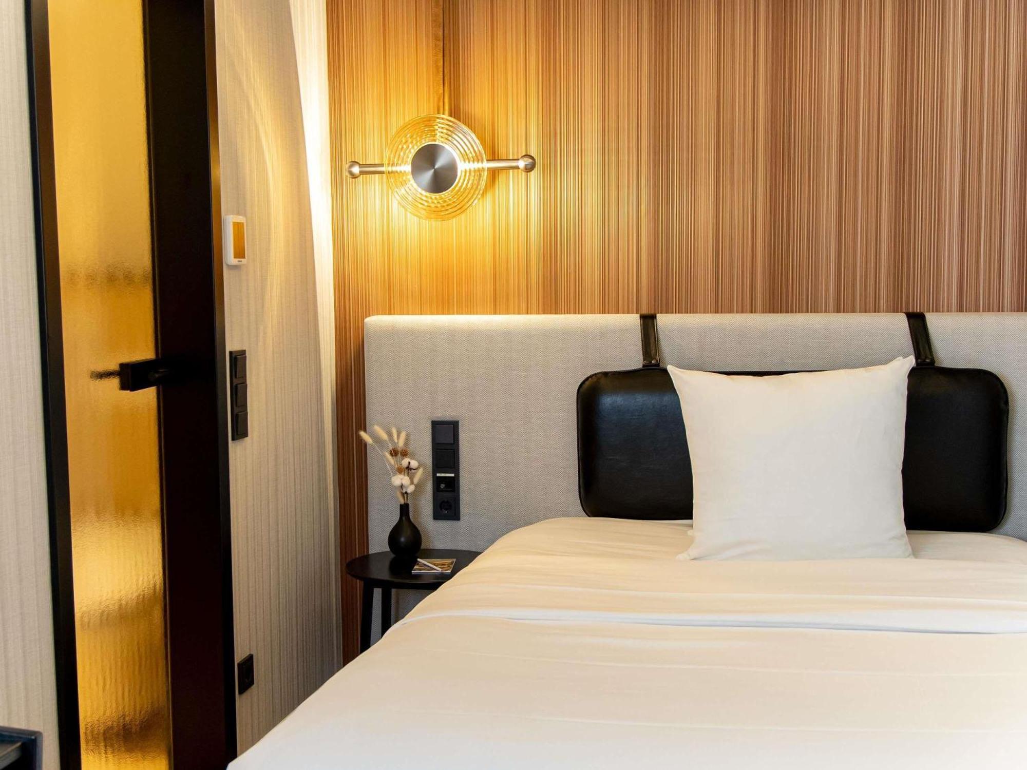 Classic Single Room