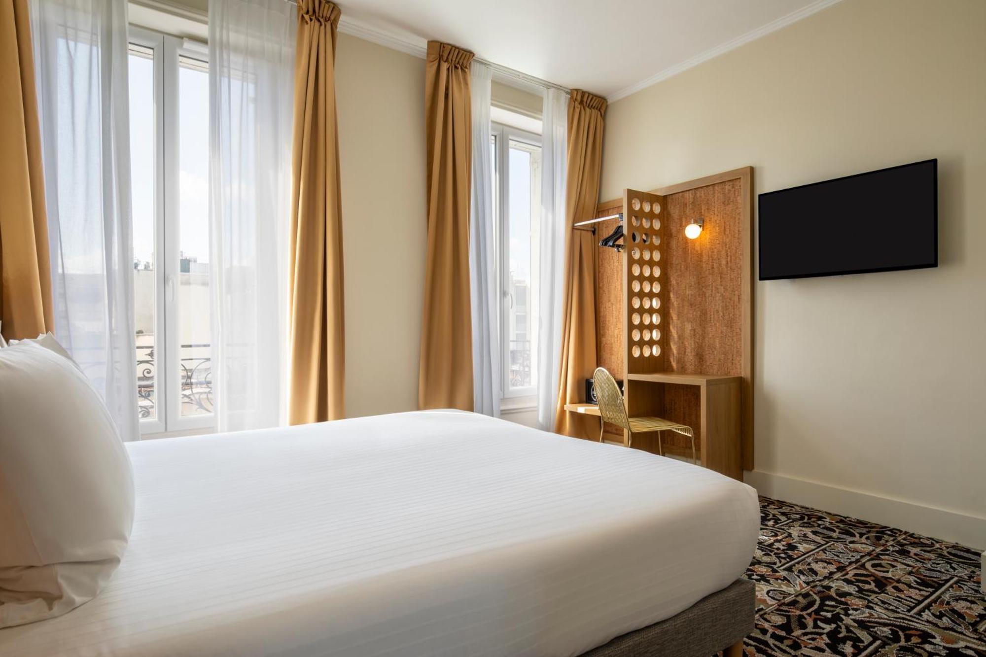 Superior Queen Room
