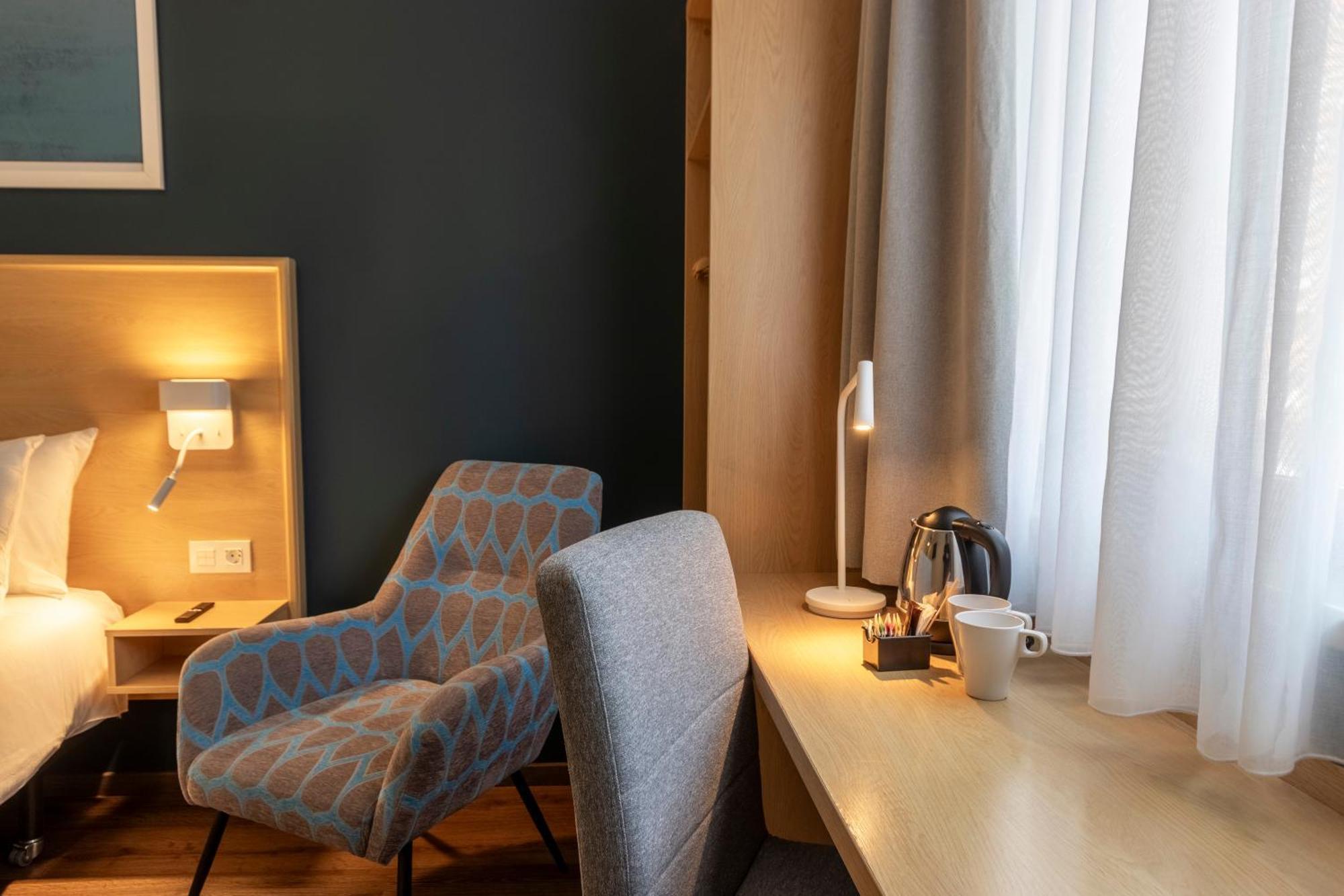 Double Room,1771495461:JPEG