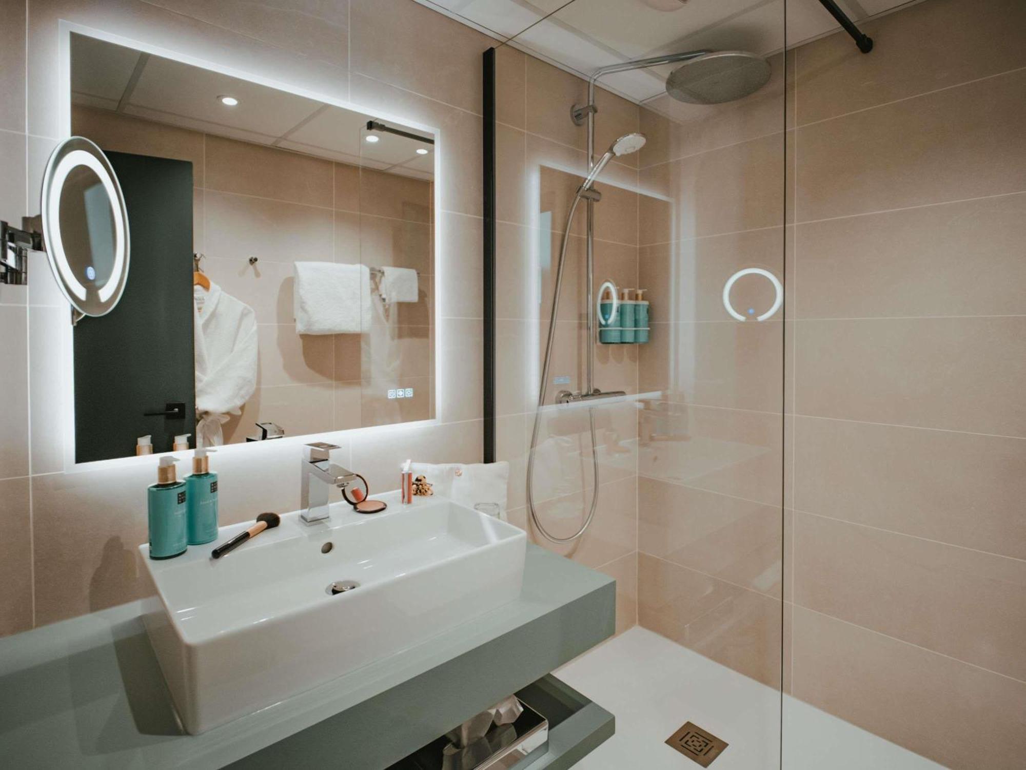 Executive King Room