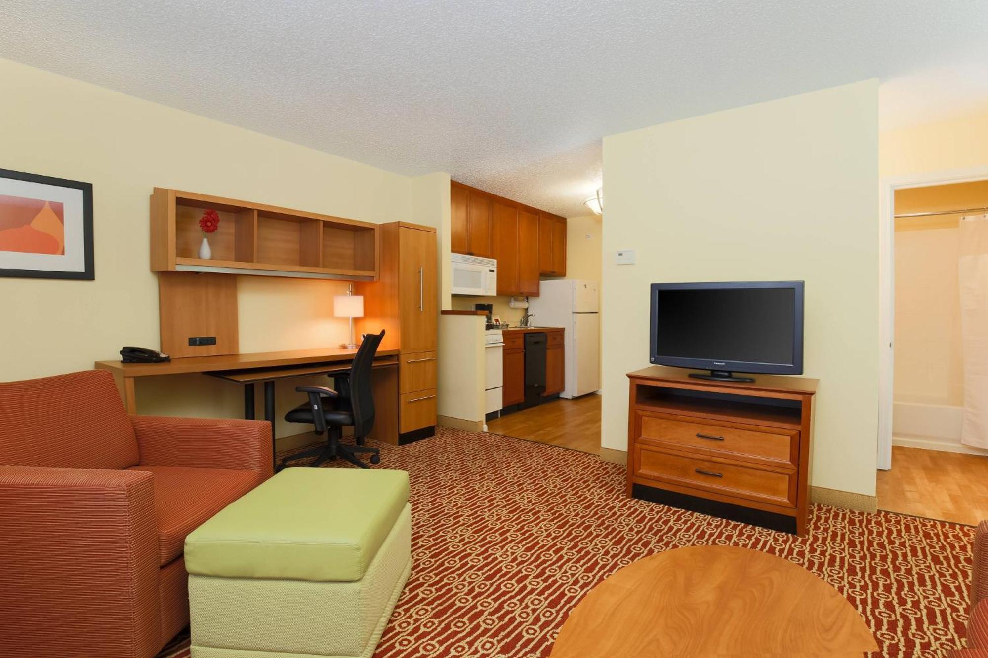 One Bedroom Queen Suite Sofa Bed