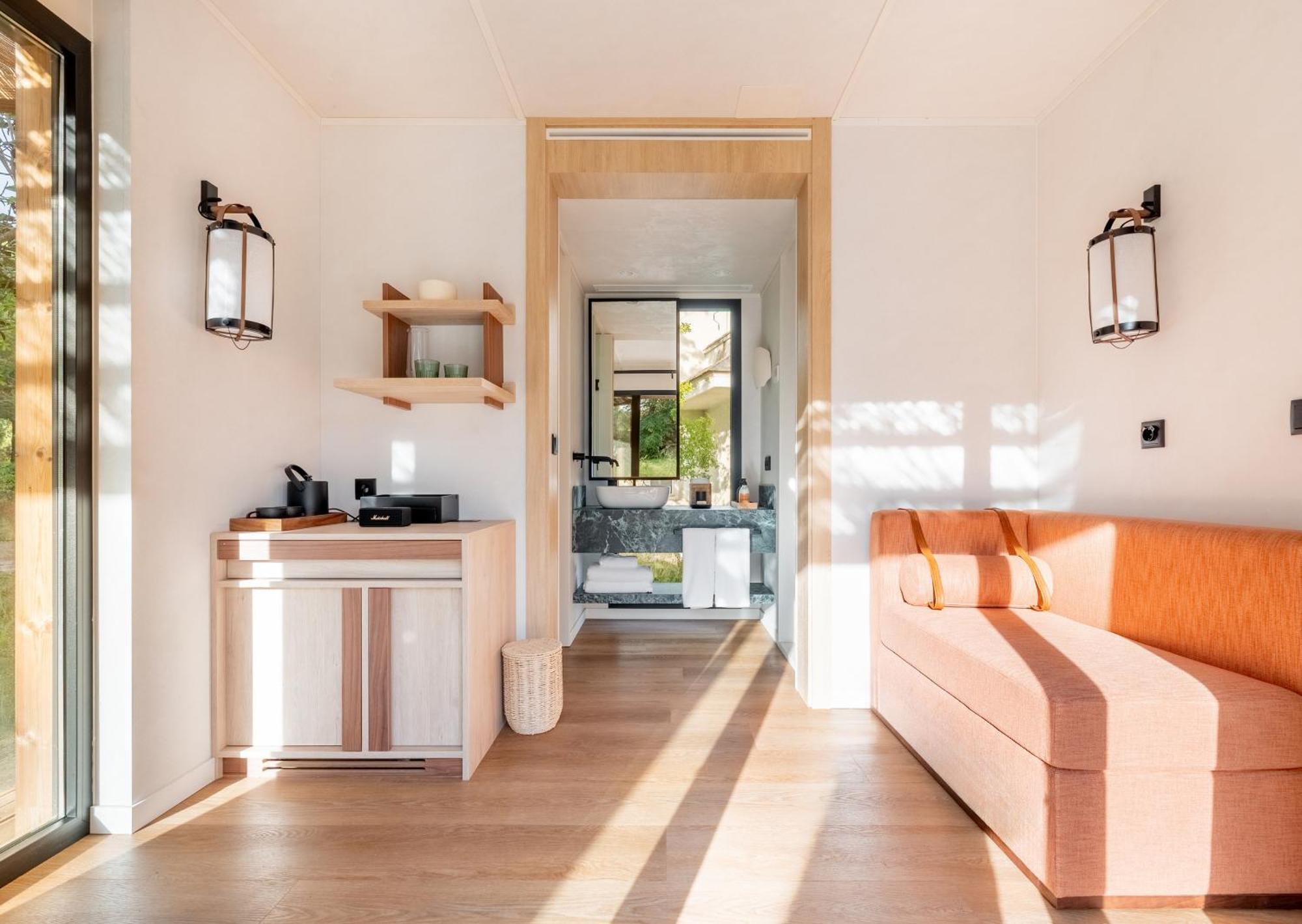 Premium One-Bedroom Bungalow Panoramic View