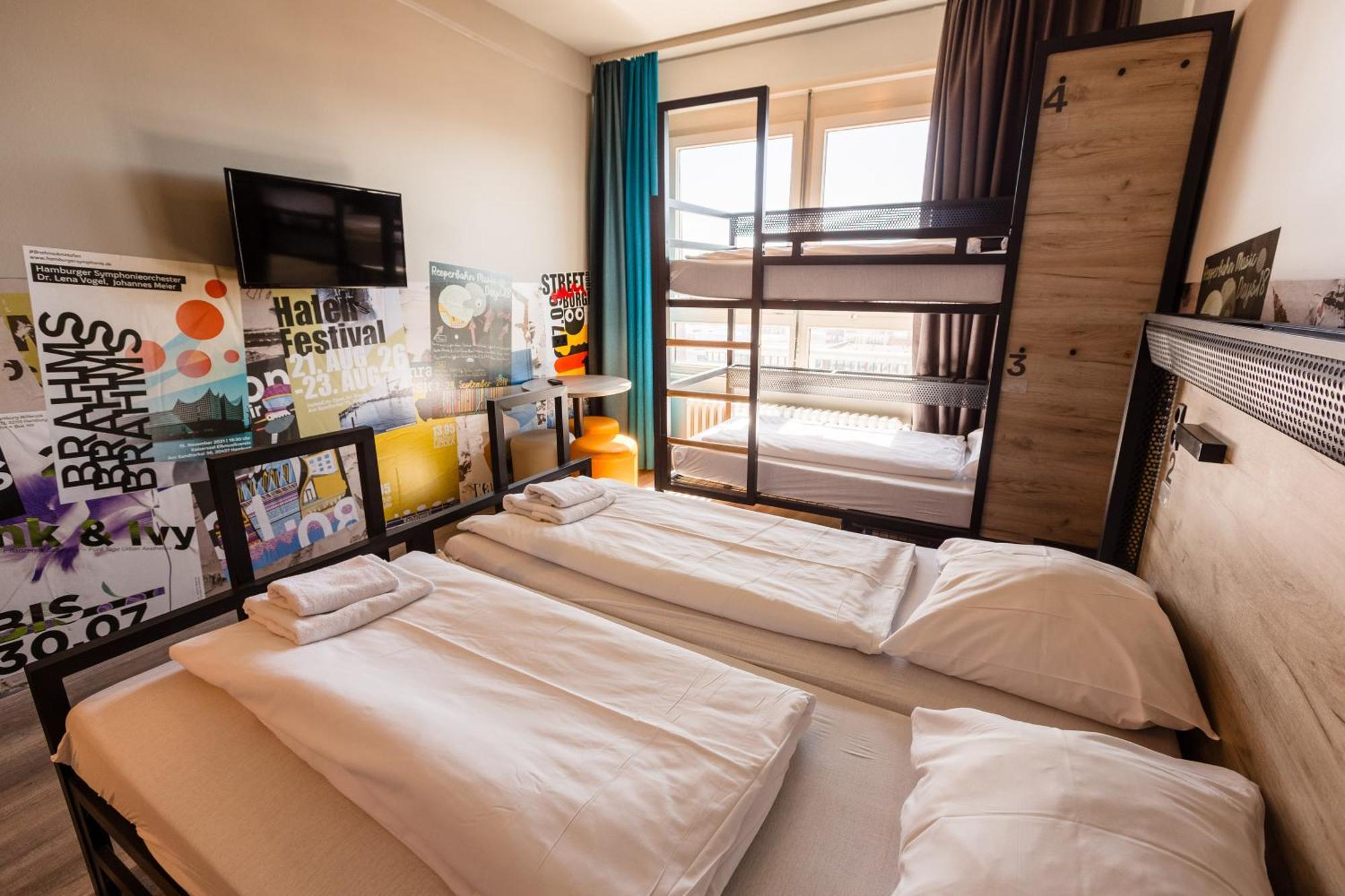 Bed 4-Bed Dormitory Room