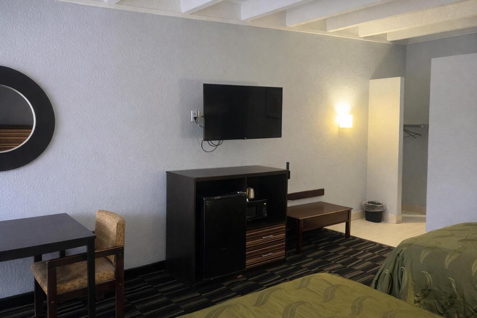 Double Room Two Double Beds Accessible or Non-Smoking