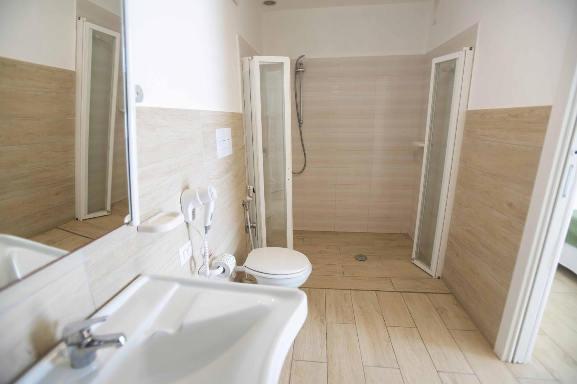 Comfort Quadruple Room
