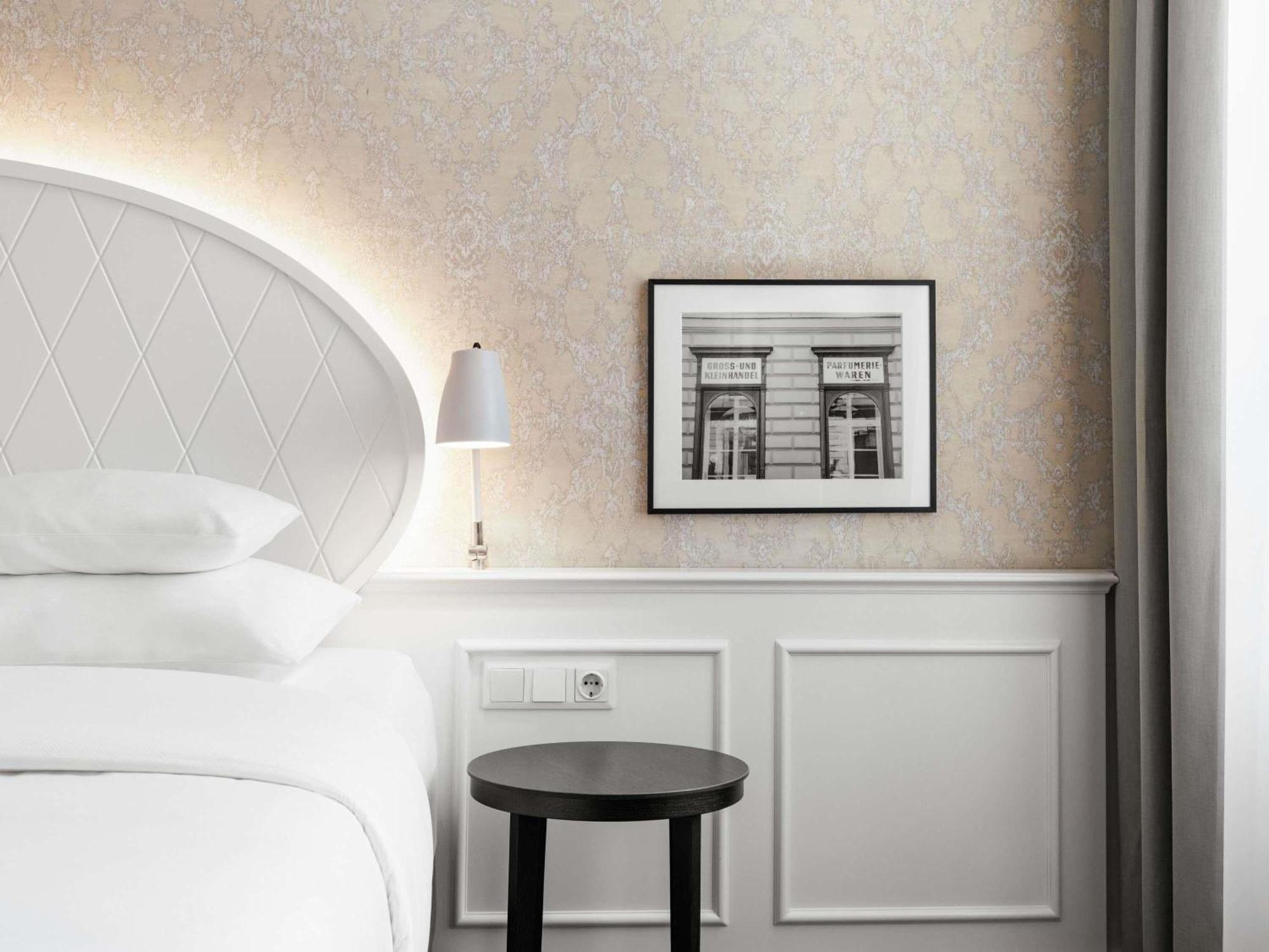 Superior Room 1 King Size bed