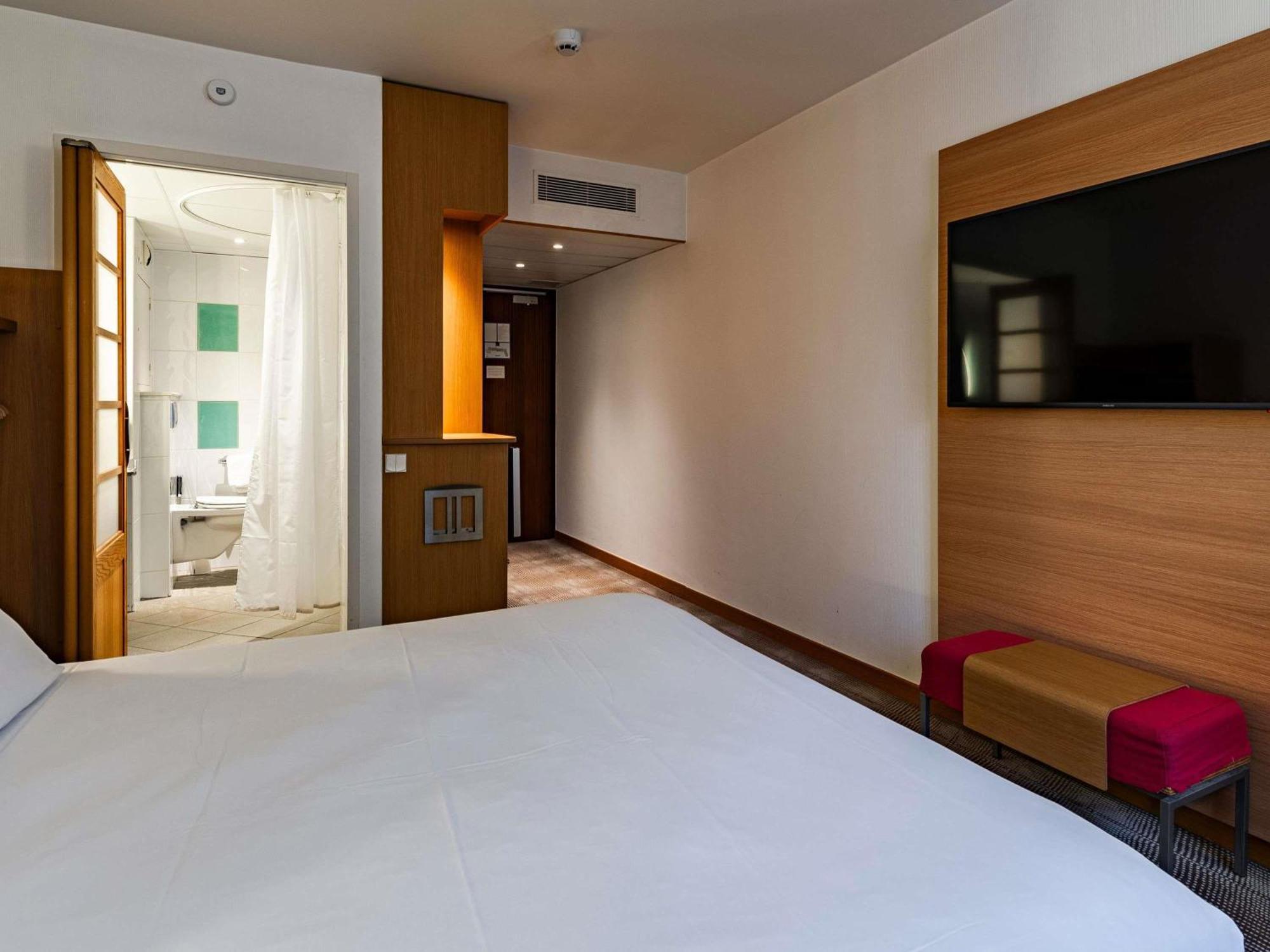 Classic Double Room