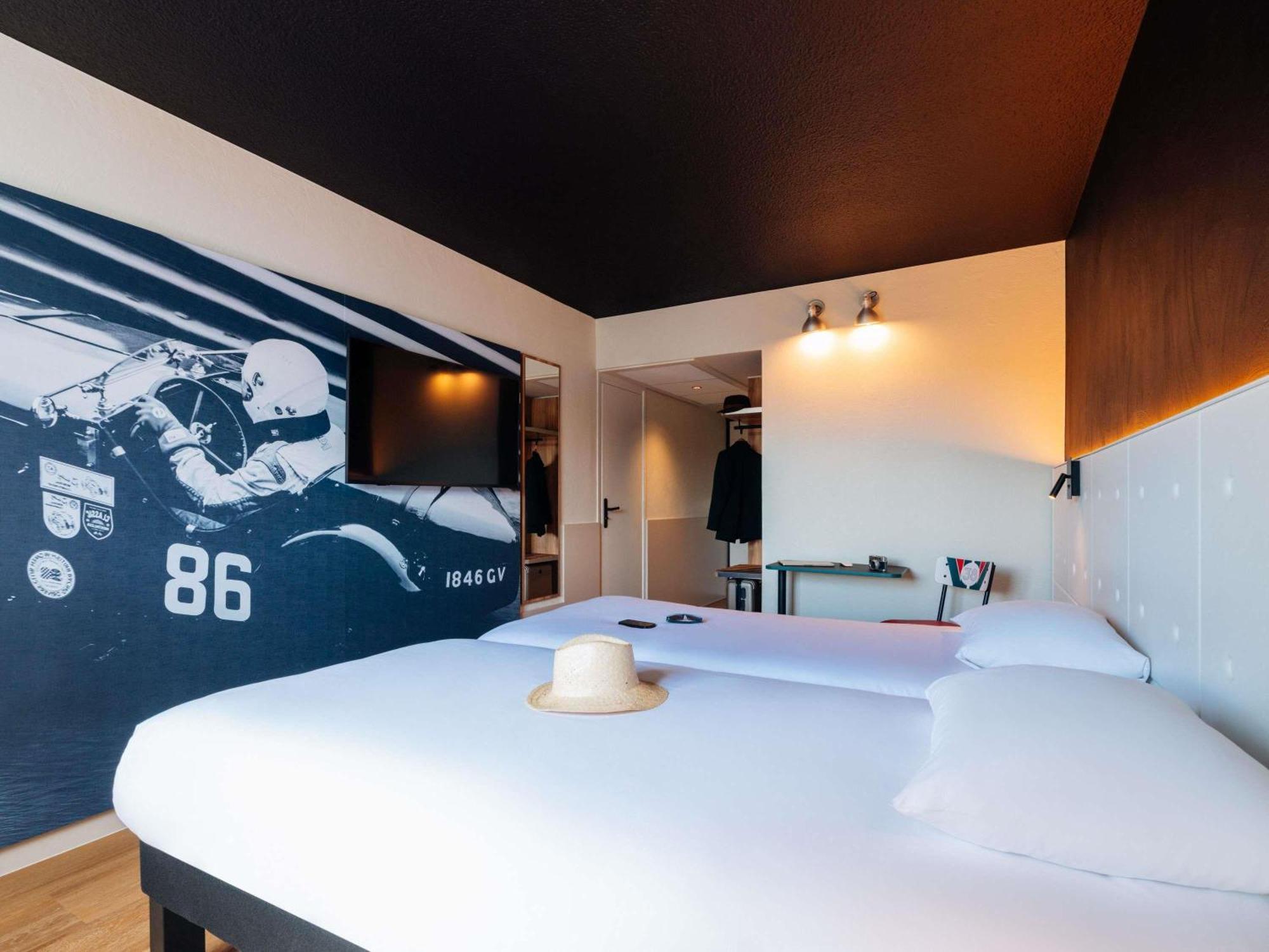 Standard Twin Room Non-Smoking