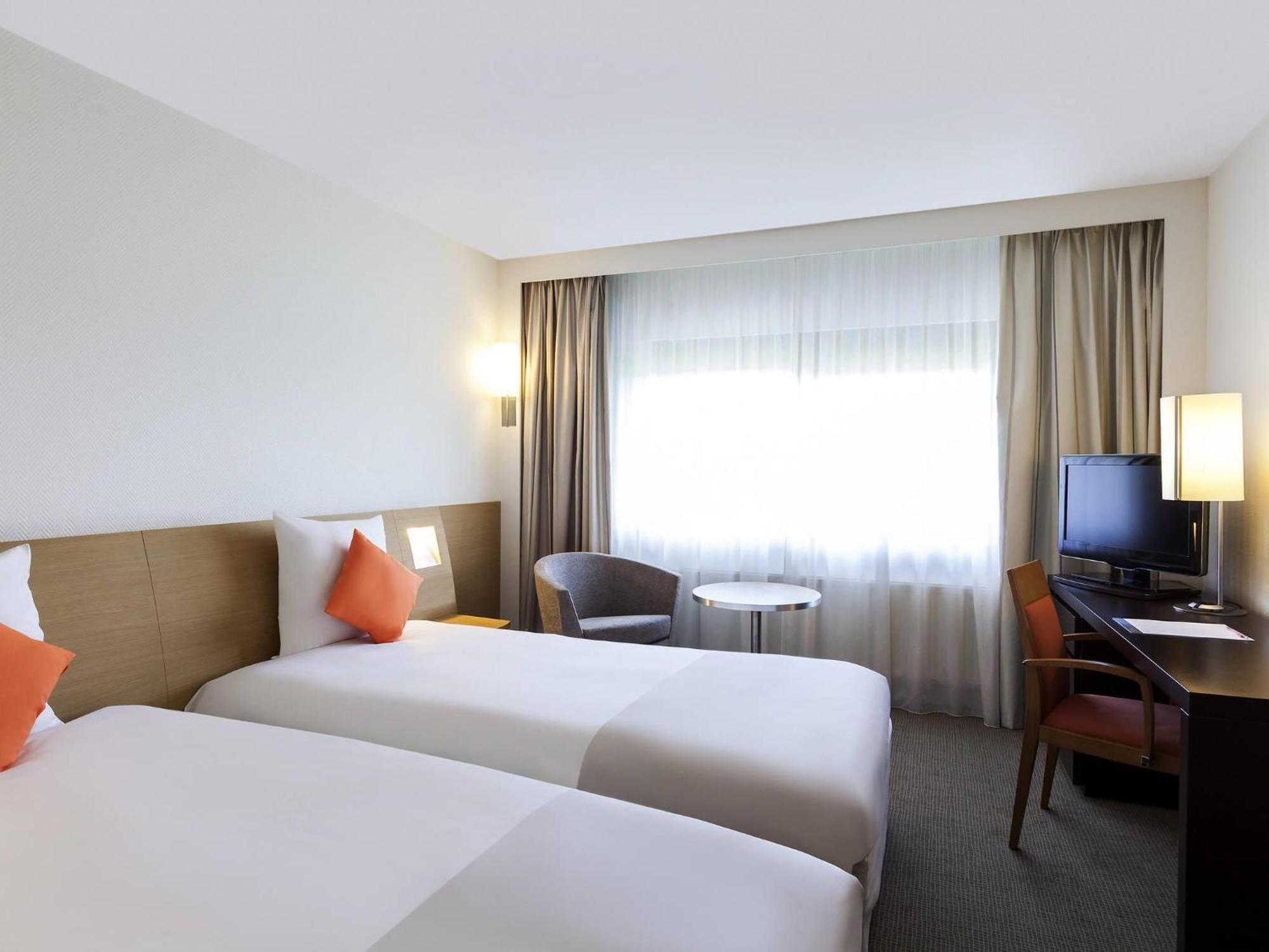 Standard Room 2 Single Beds