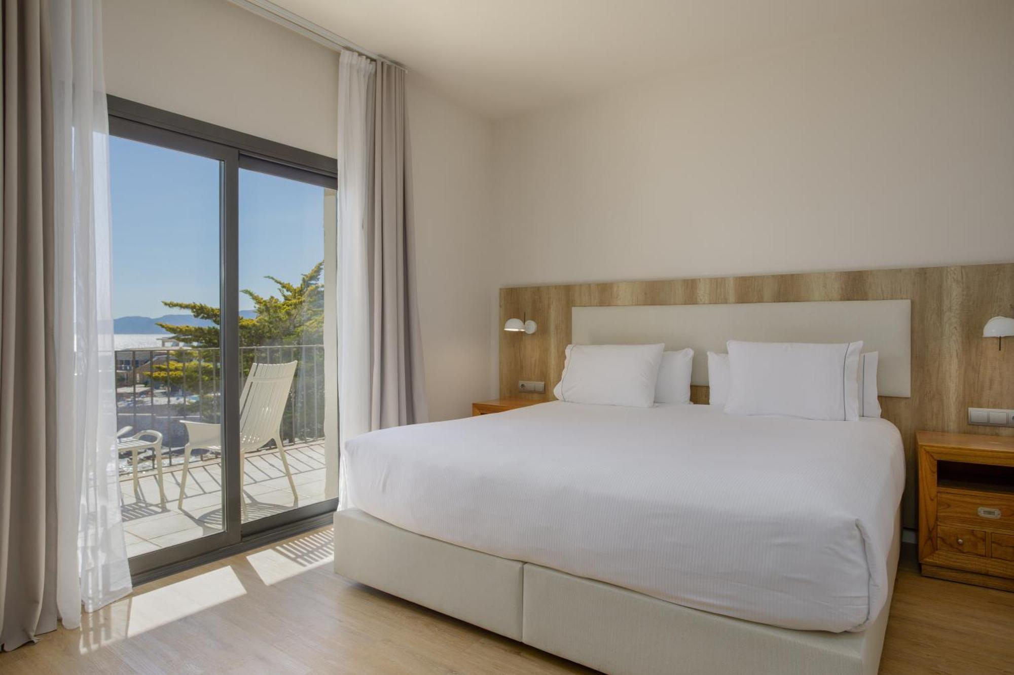 Superior Double or Twin Room Sea View