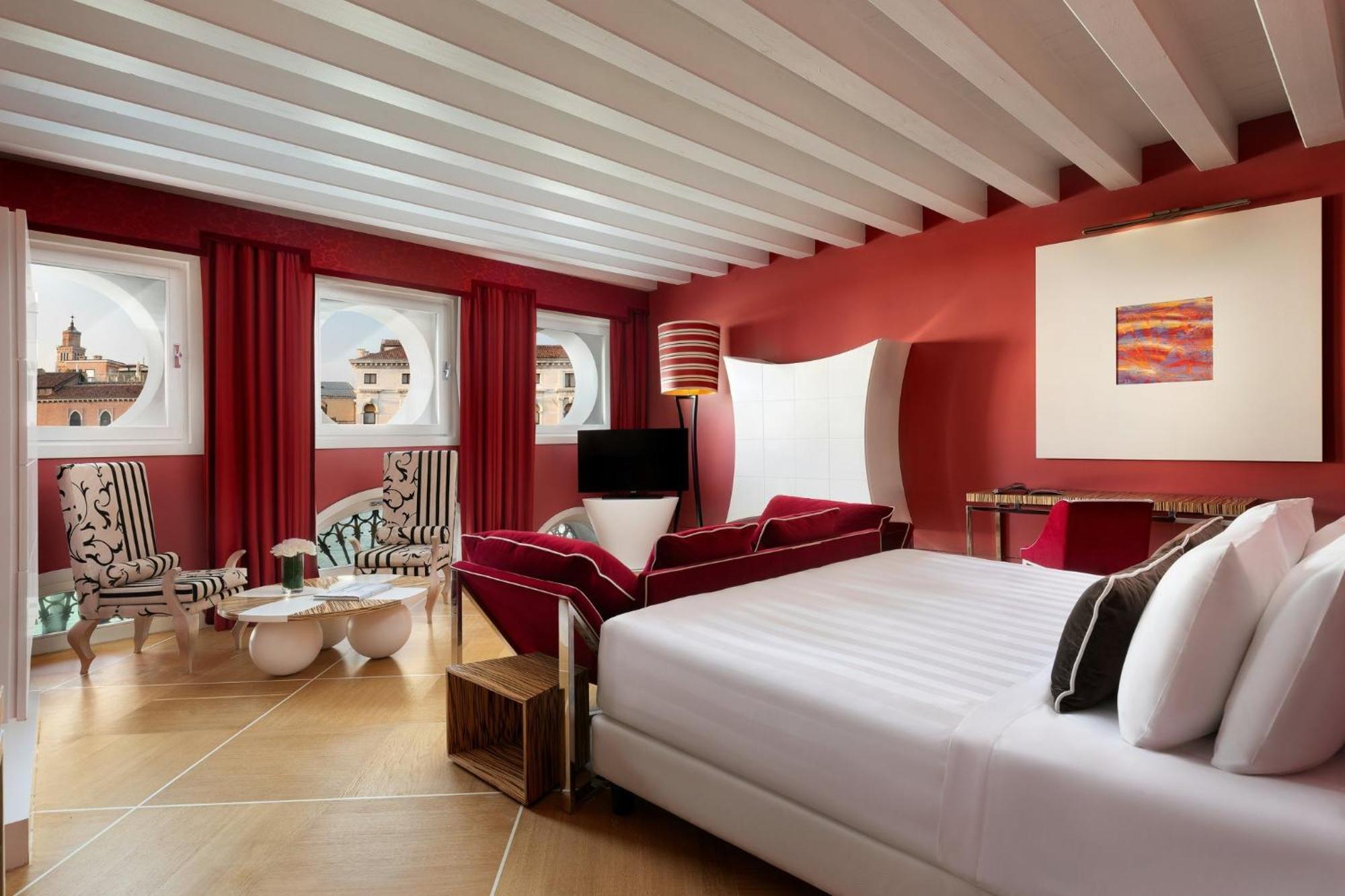 Grand Canal View Junior Suite