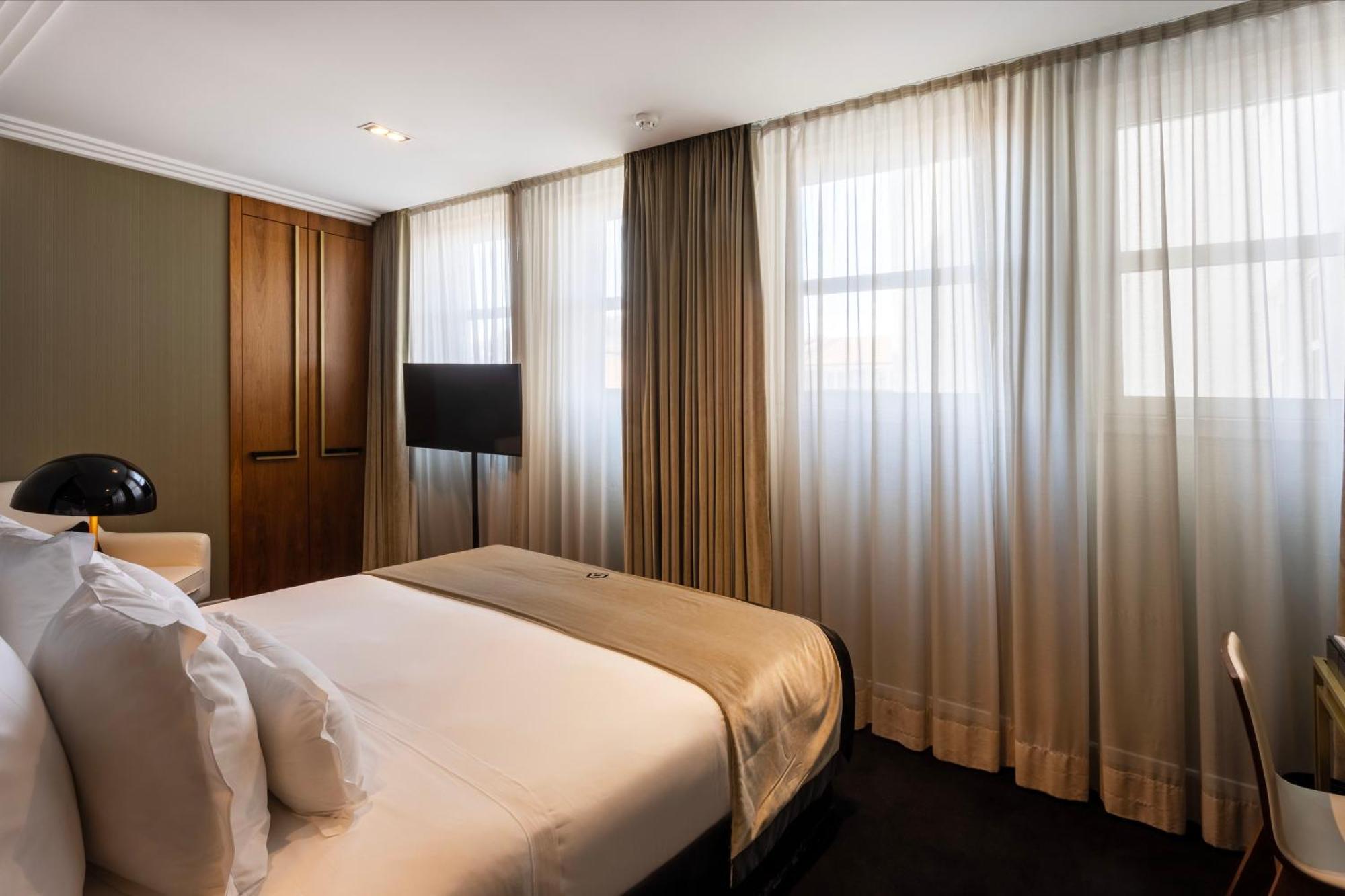 Classic Single Room