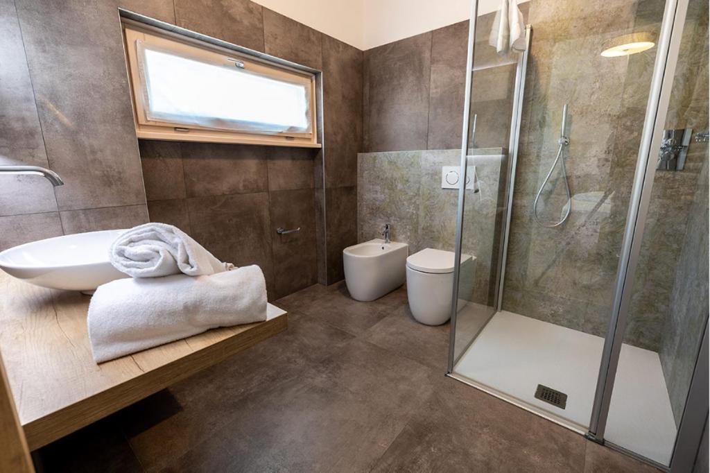 Superior Triple Room,1771753384:JPEG
