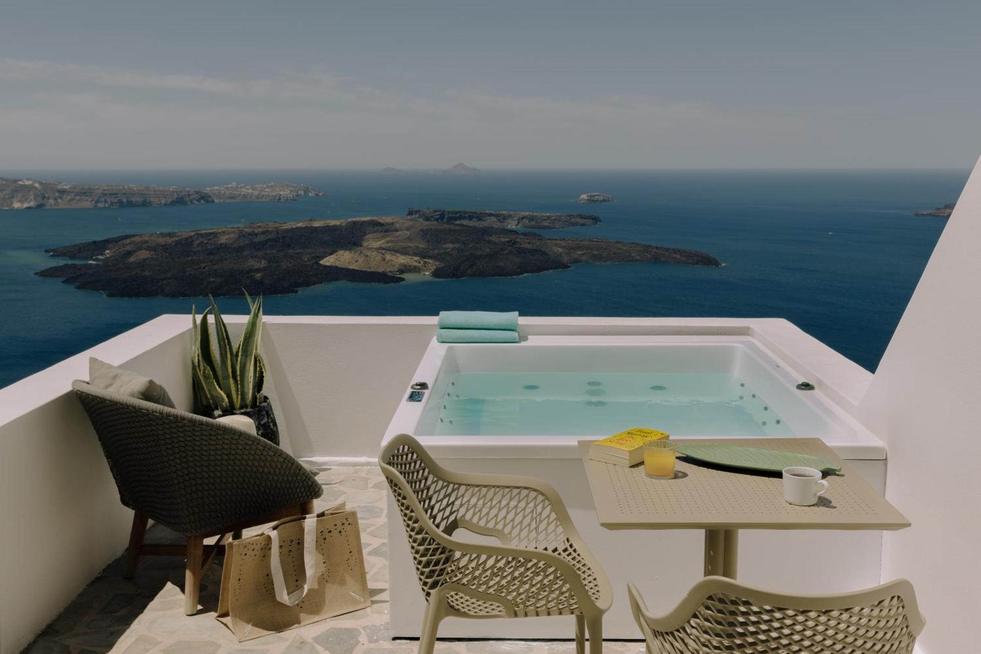 Double Room Caldera View & Outdoor Hot Tub,1771818881:JPEG