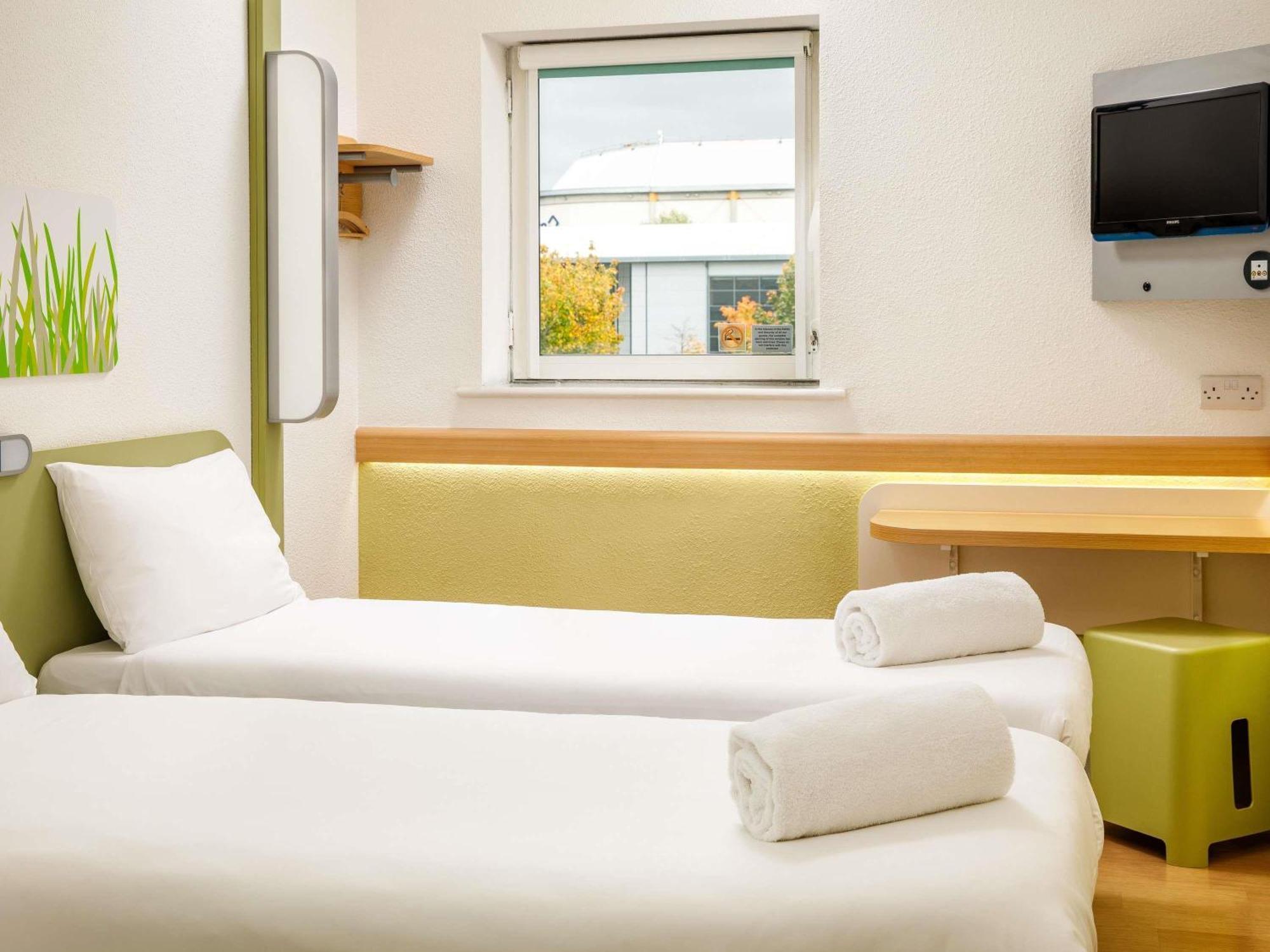 Classic Twin Room