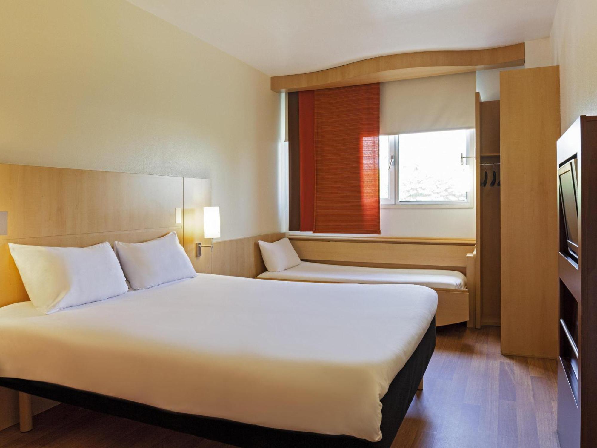 Standard Room 1 Double Bed
