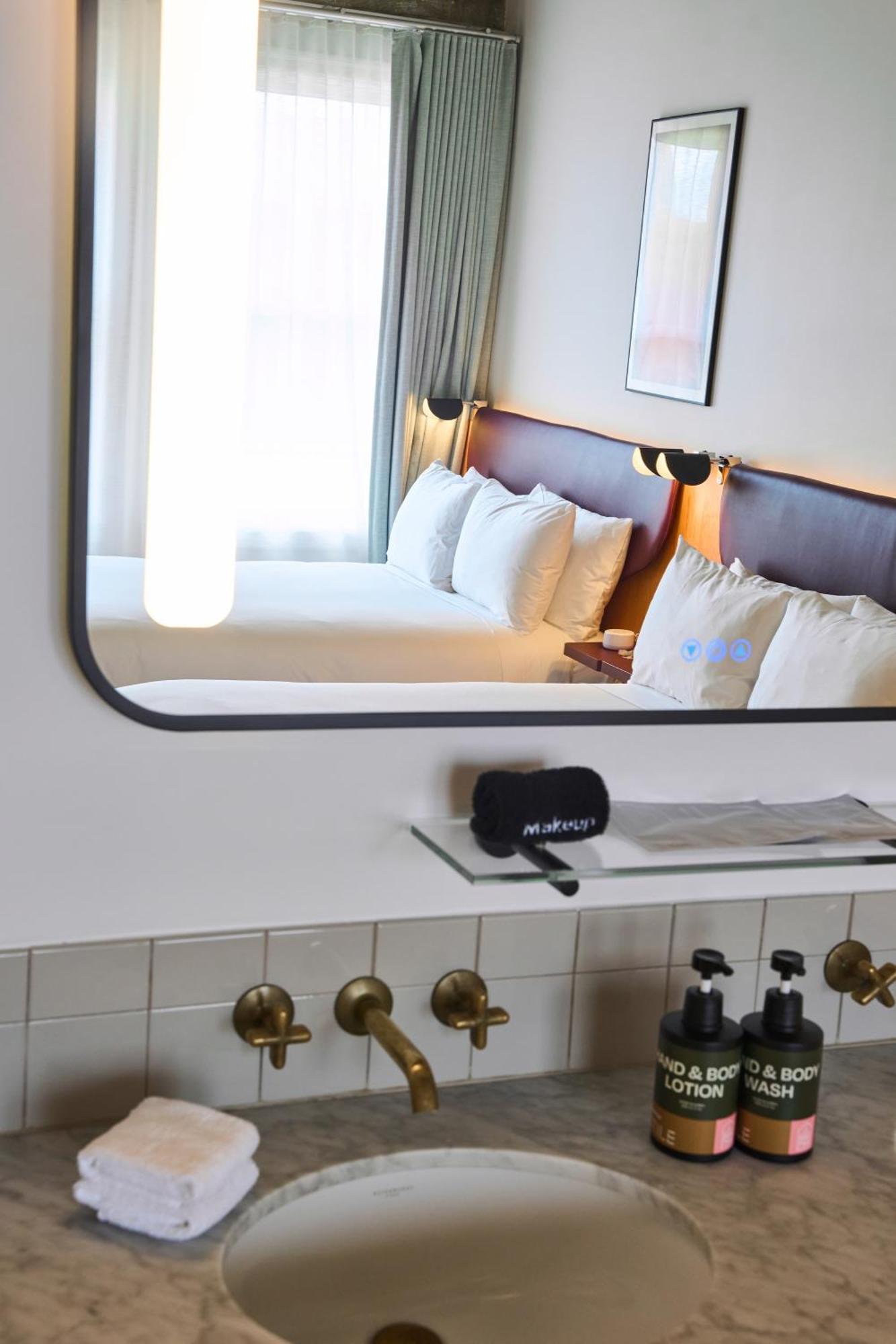 Accessible Double Queen Room Renovated