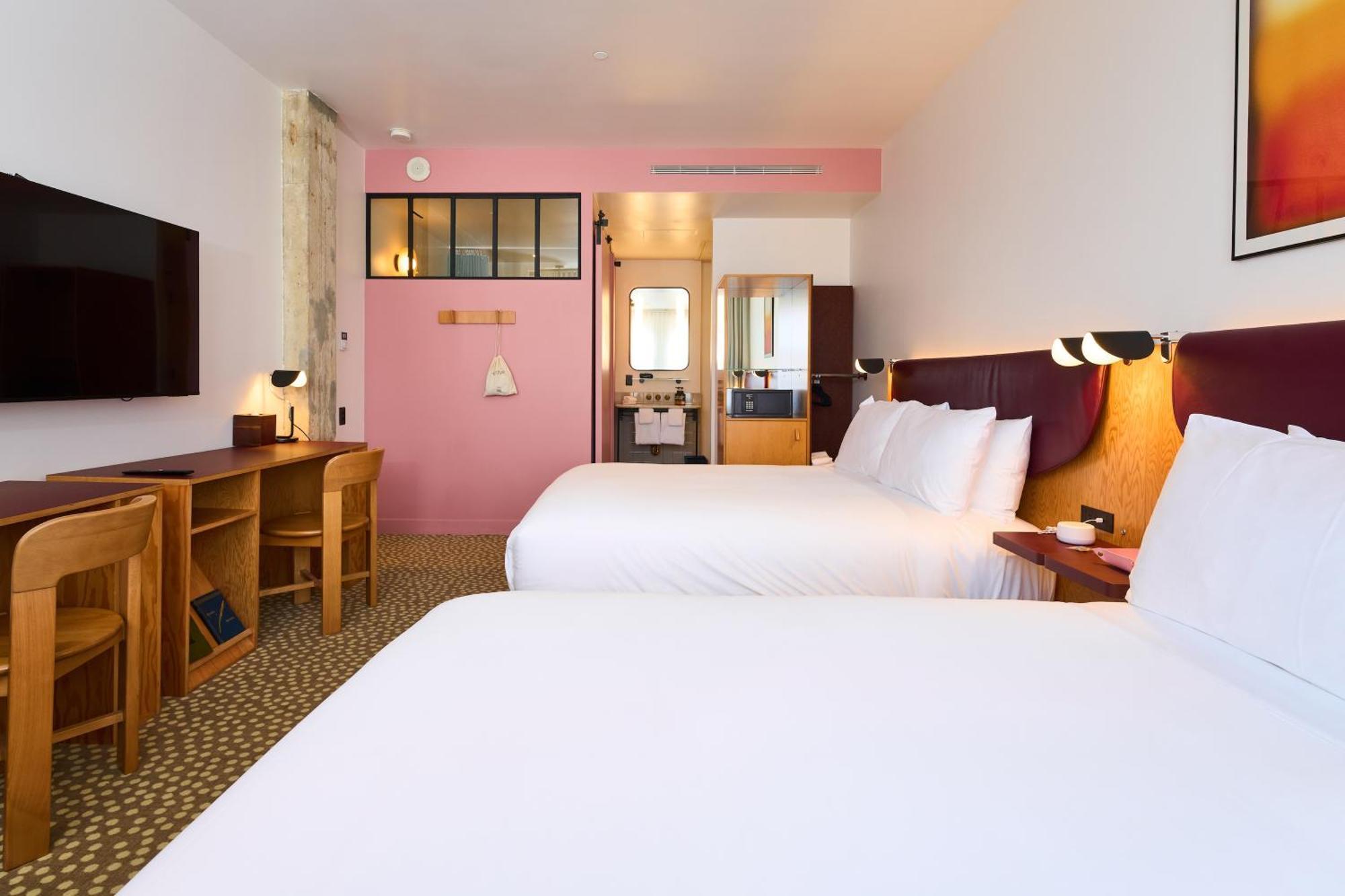 Accessible Double Queen Room Renovated
