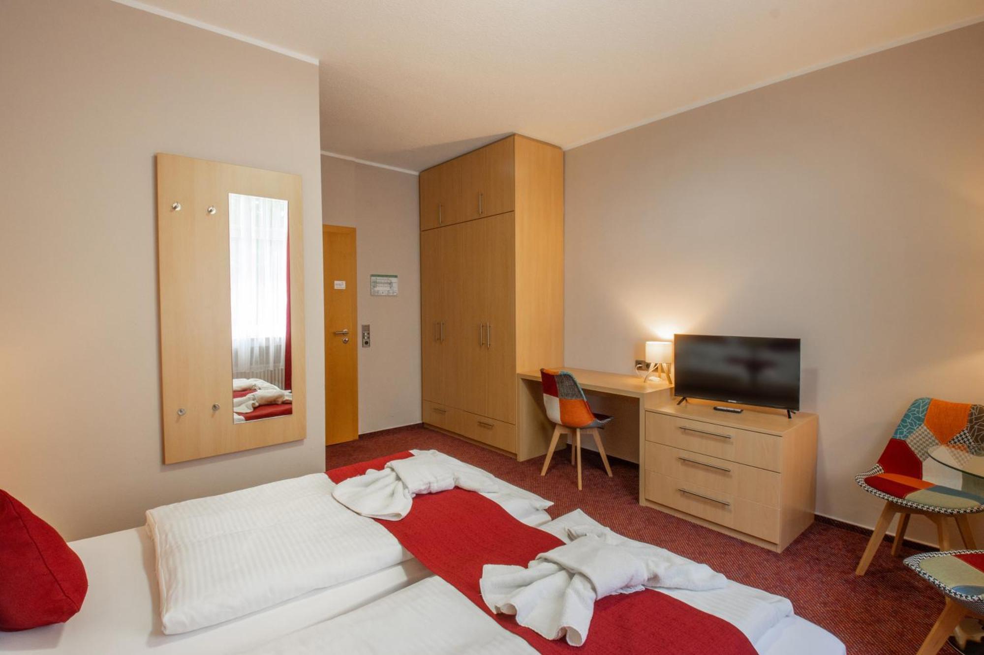 Double Room Mountain View