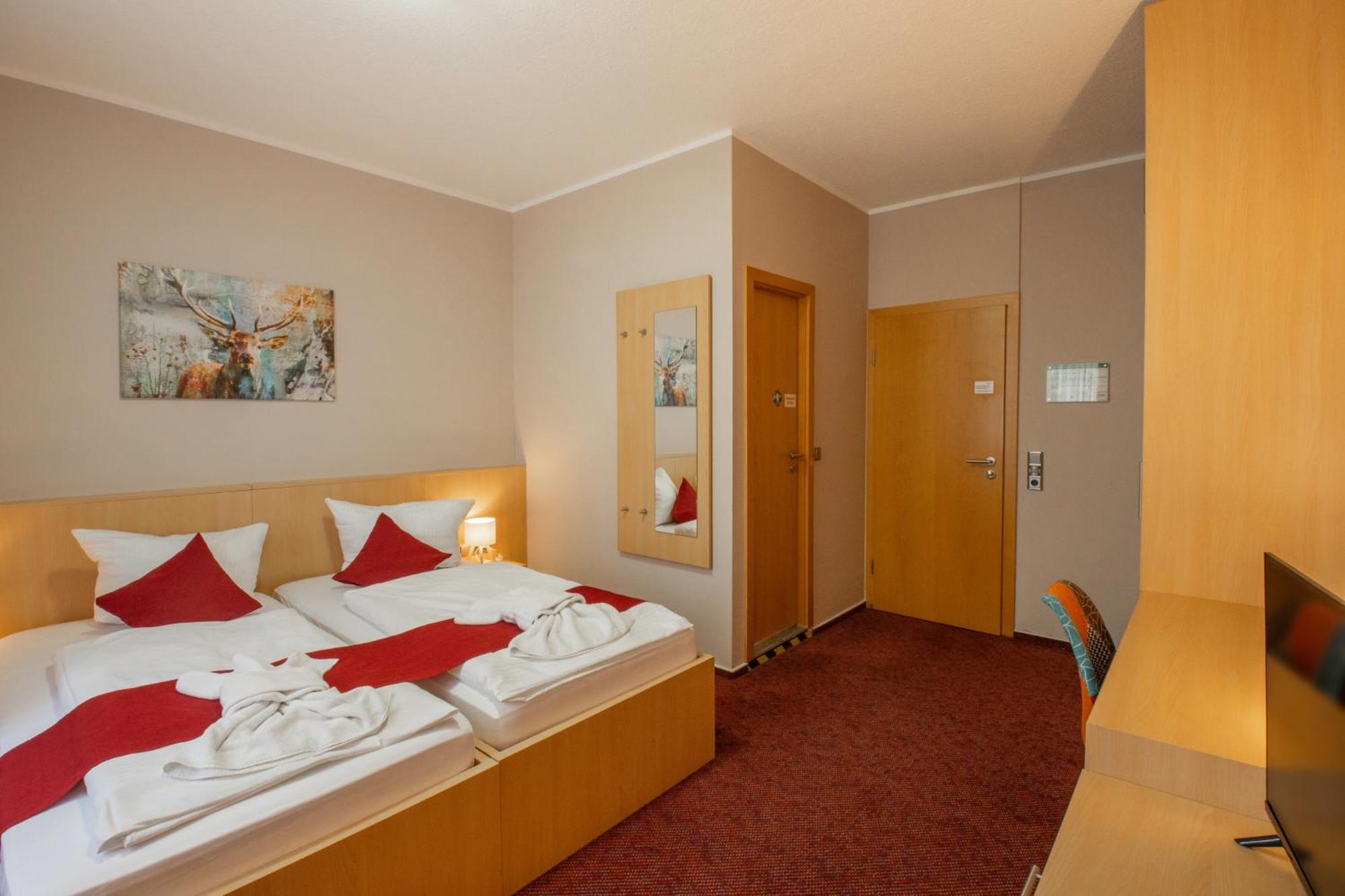 Double Room Mountain View