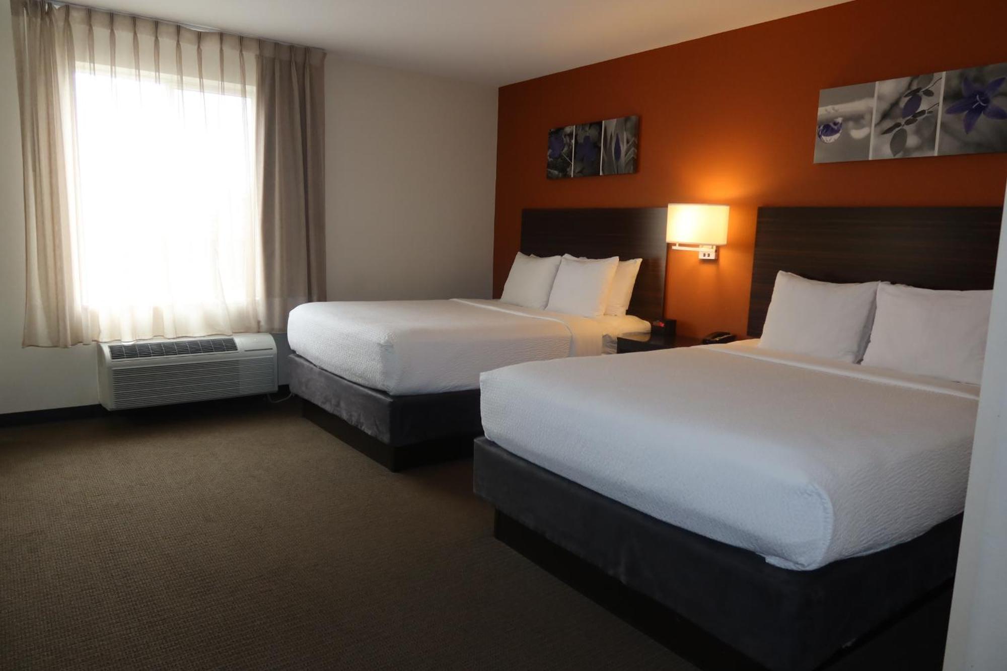 Efficiency Queen Suite with Two Queen Beds - Accessible/Non-Smoking