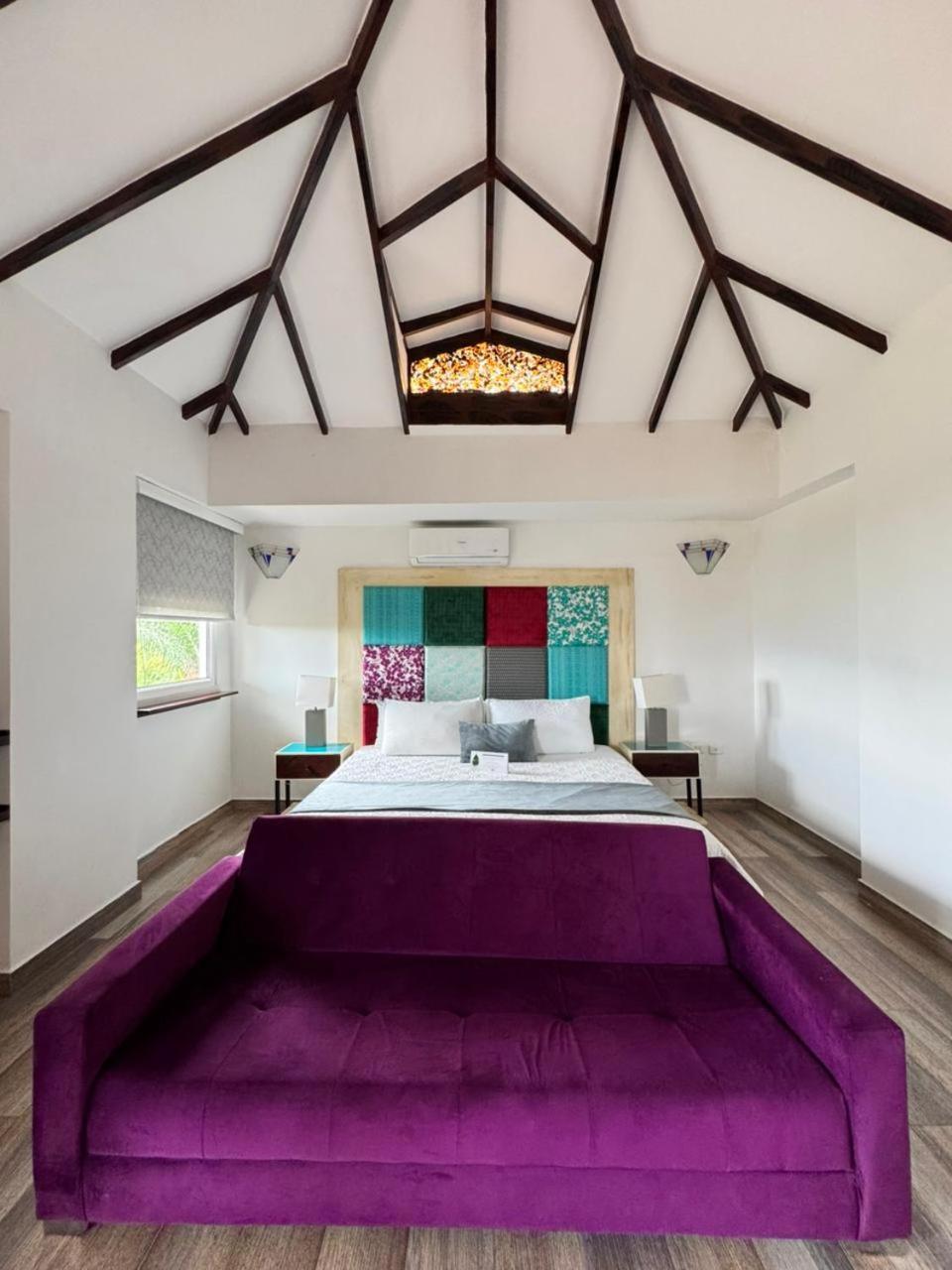 Standard King Room,1771959951:JPEG