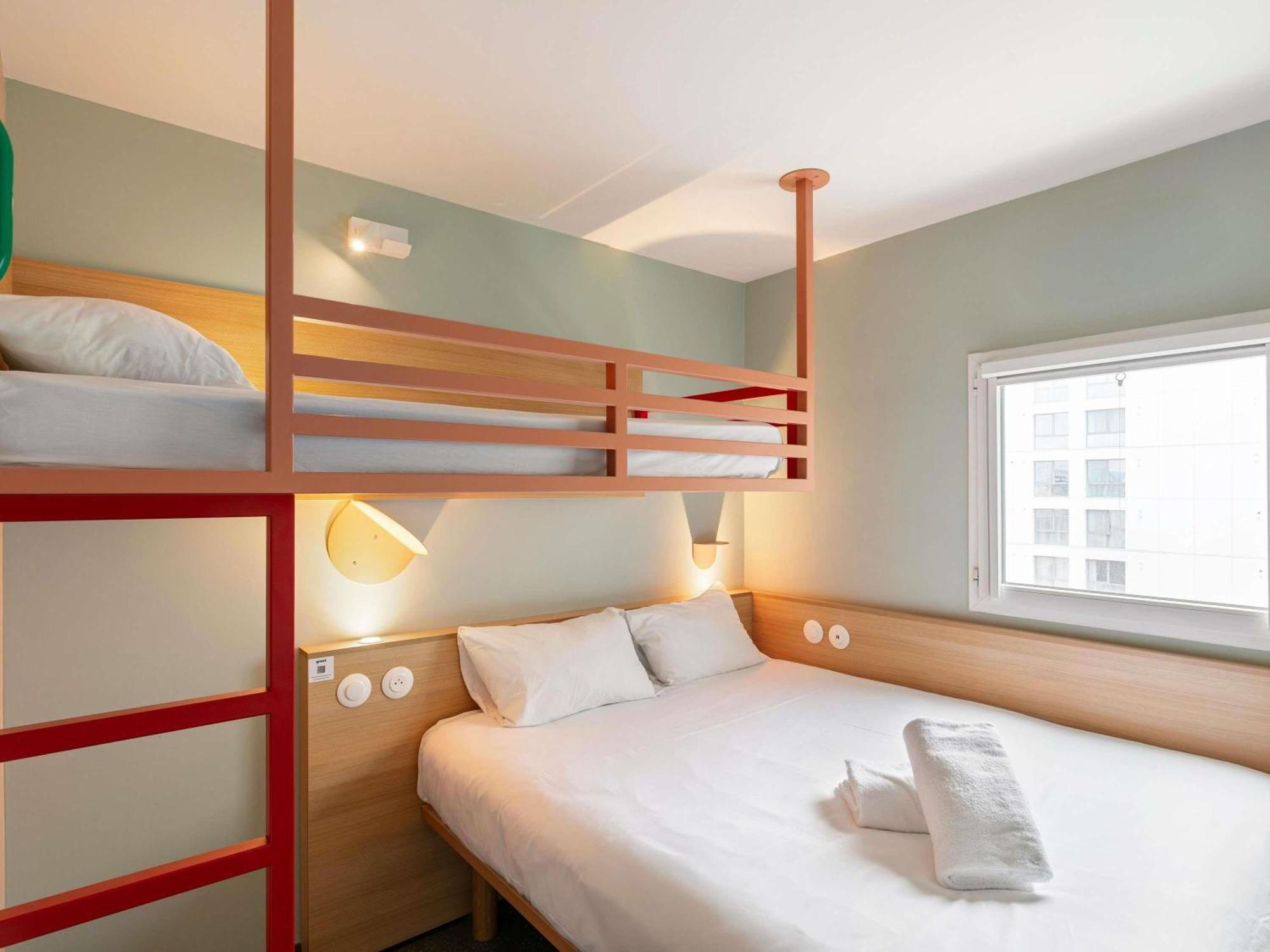 POP Triple Room One Double One Single Bunk Bed