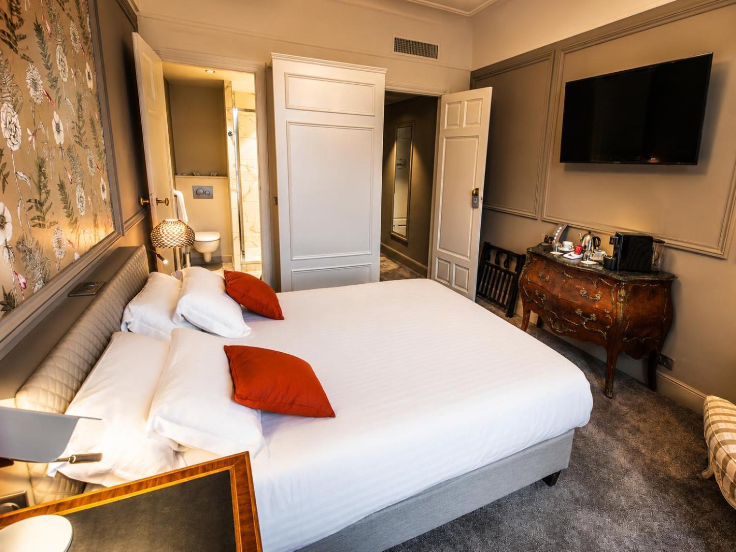Classic Double Room