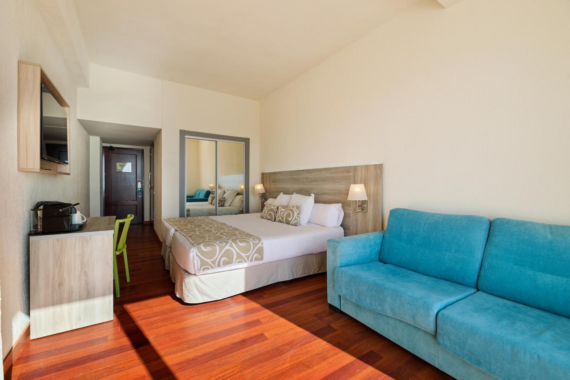 Superior Double Room Menor Sea View Terrace