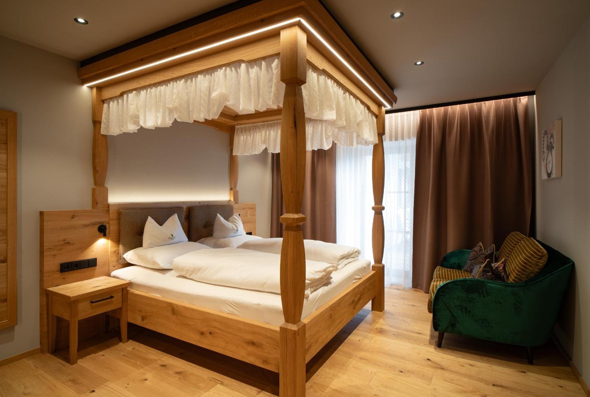 Comfort Room Plus