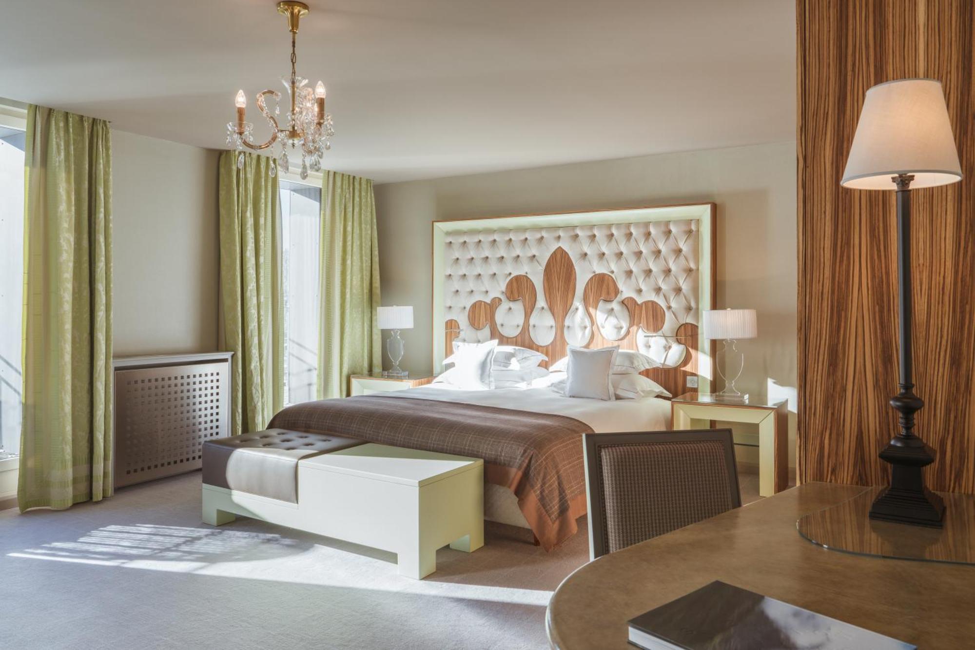 Superior Junior Suite Lake View