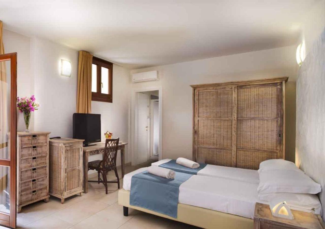 Classic Quadruple Room