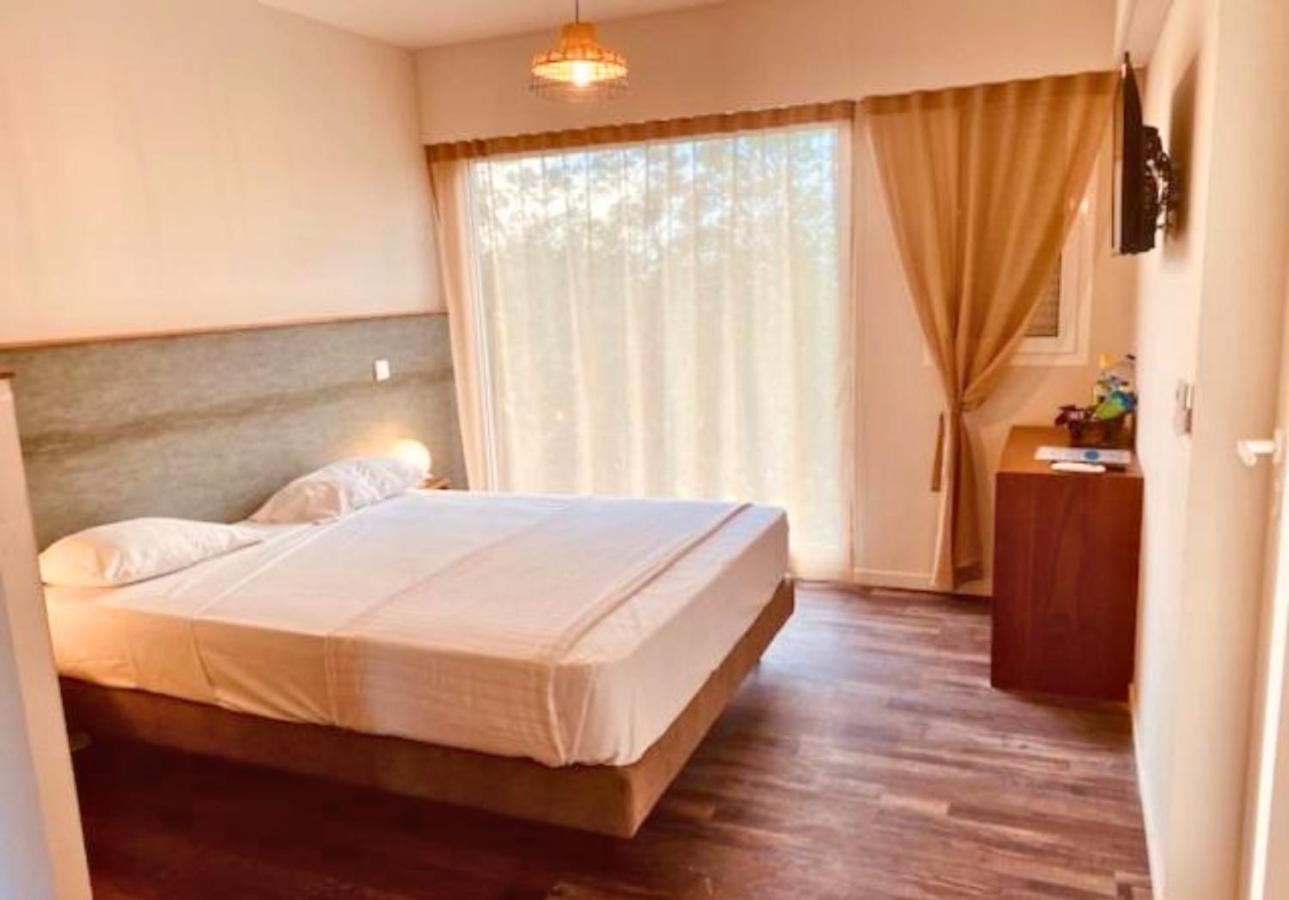 Deluxe Queen Room Ground Floor
