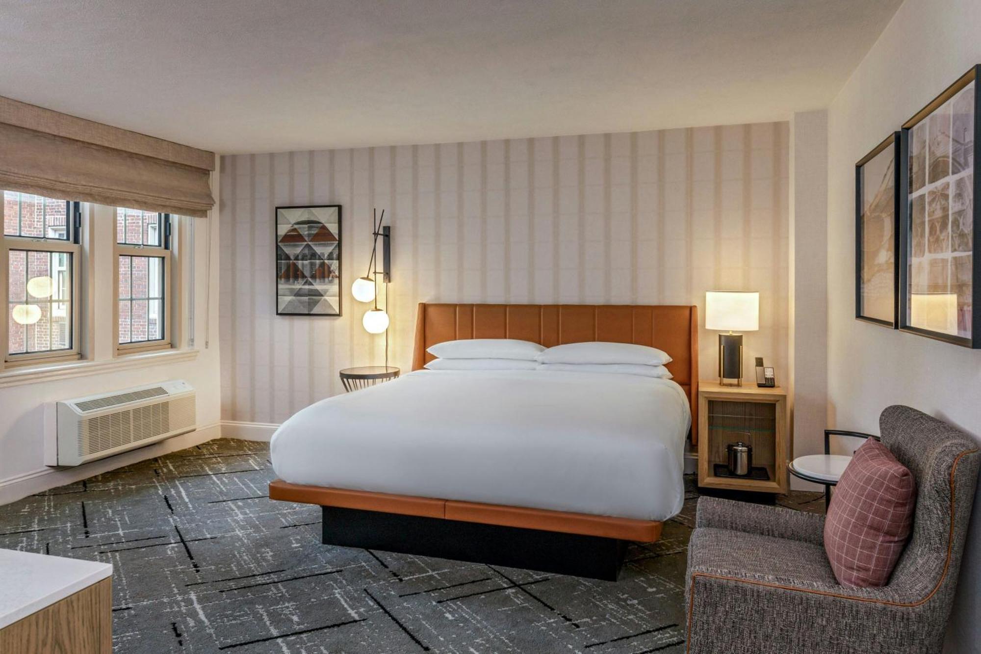 Guest Room 1 King