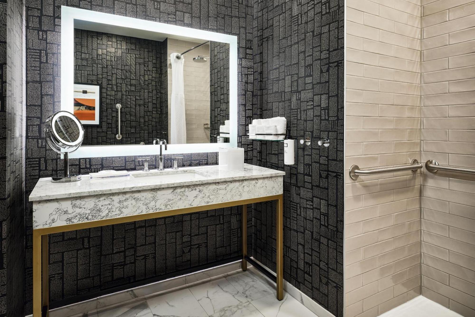 King Room Hearing Accessible