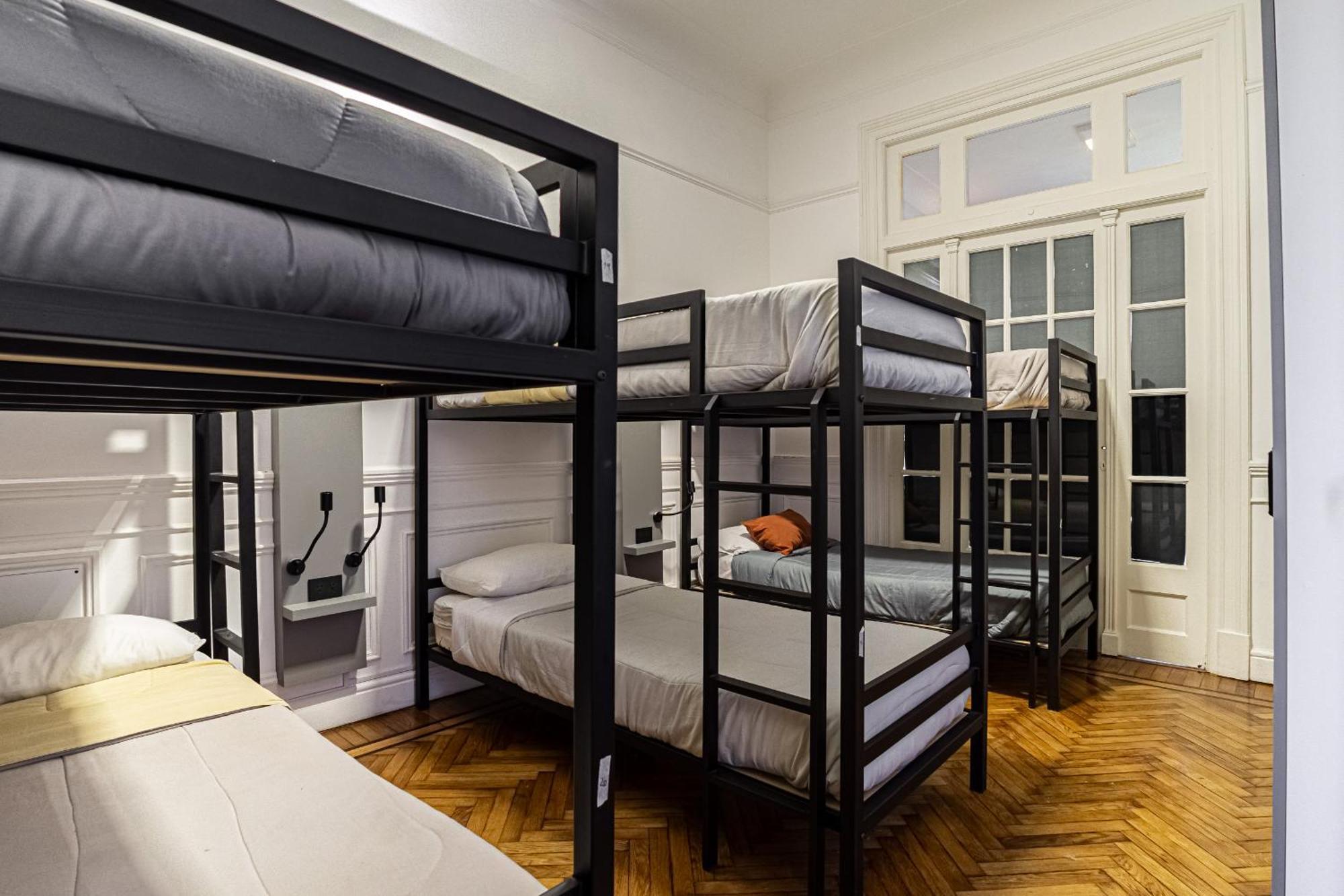 Bed 6-Bed Mixed Dormitory Room