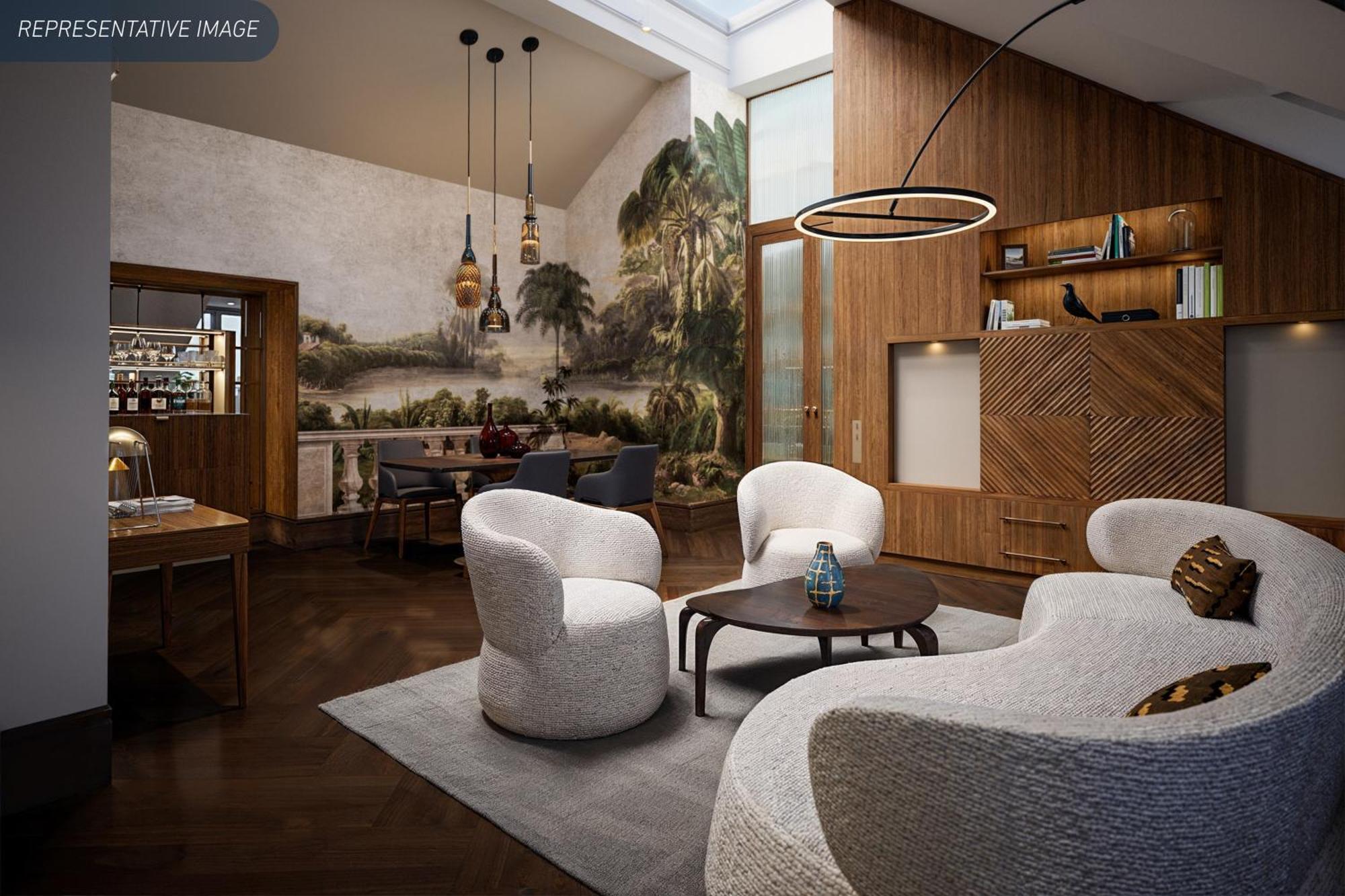 Rooftop Suite with Terrace