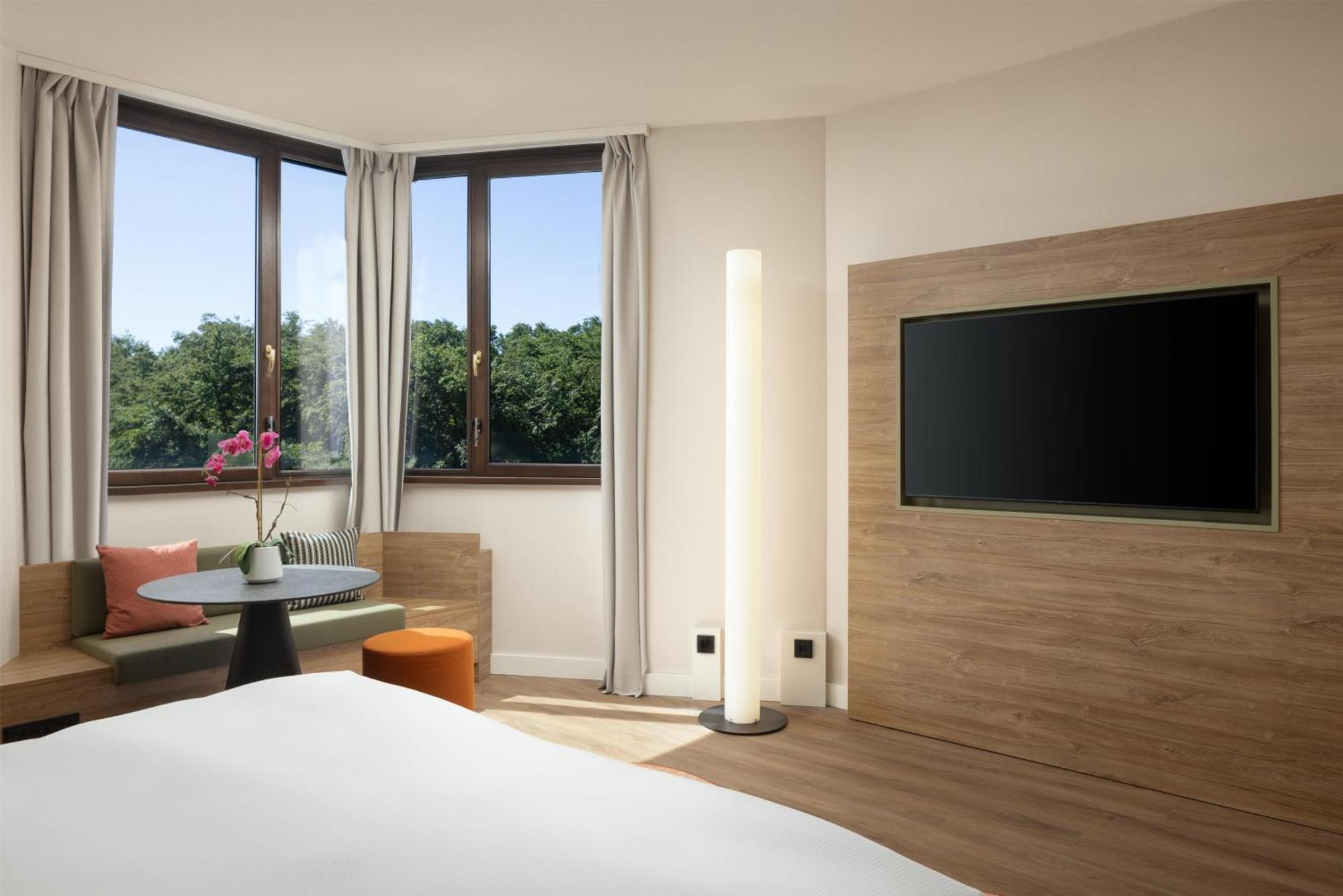 Superior King Room