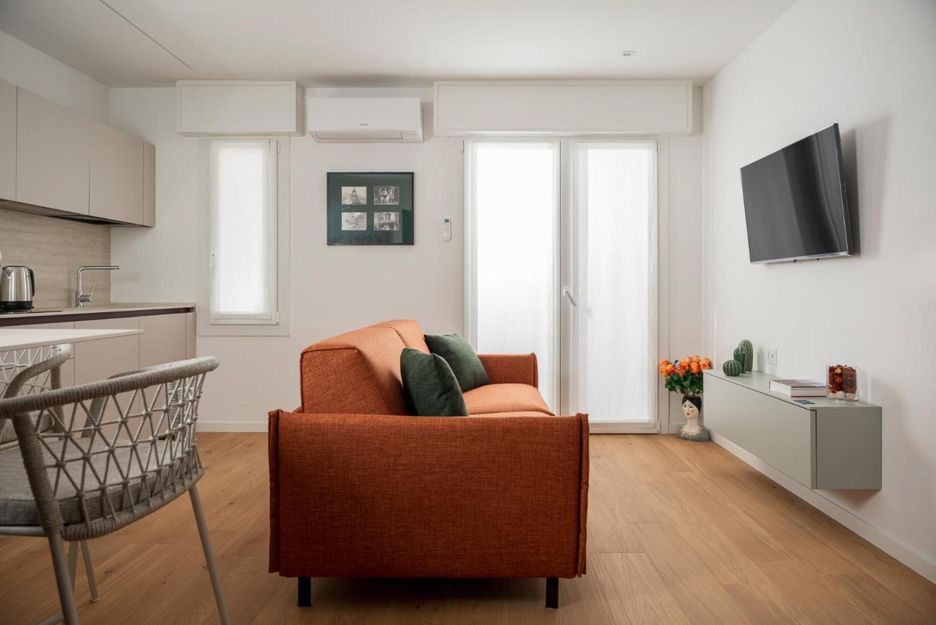 Superior One-Bedroom Apartment Balcony