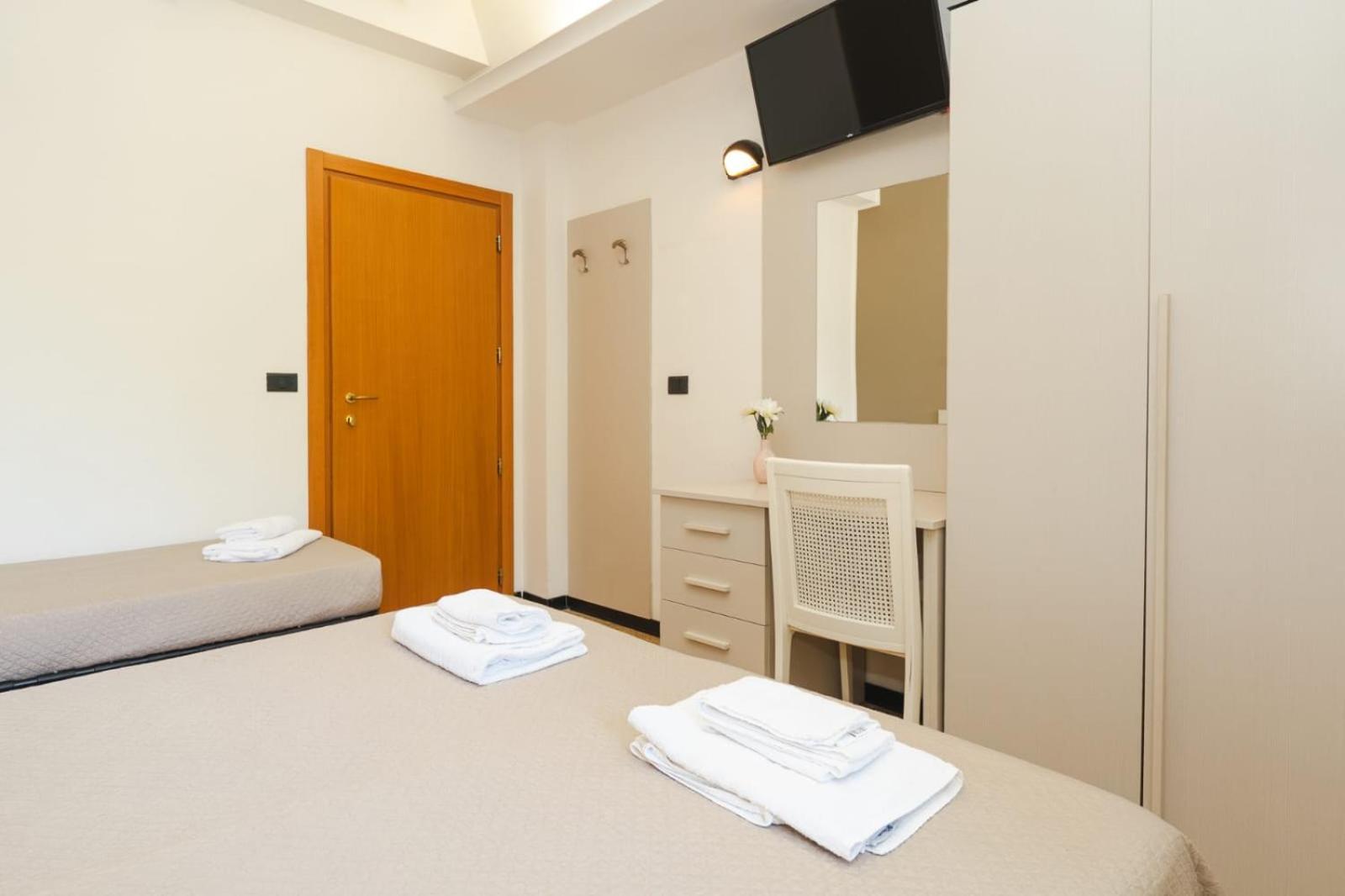 Triple Room Balcony