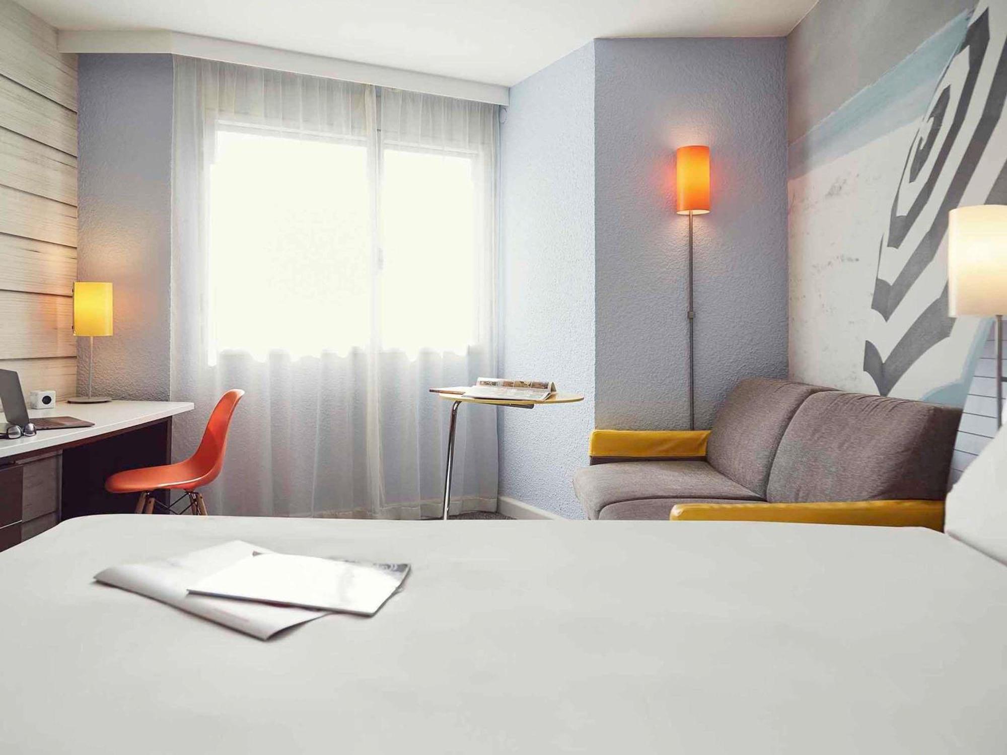 Chambre Familiale avec 1 Lit Double et 1 Canapé-Lit