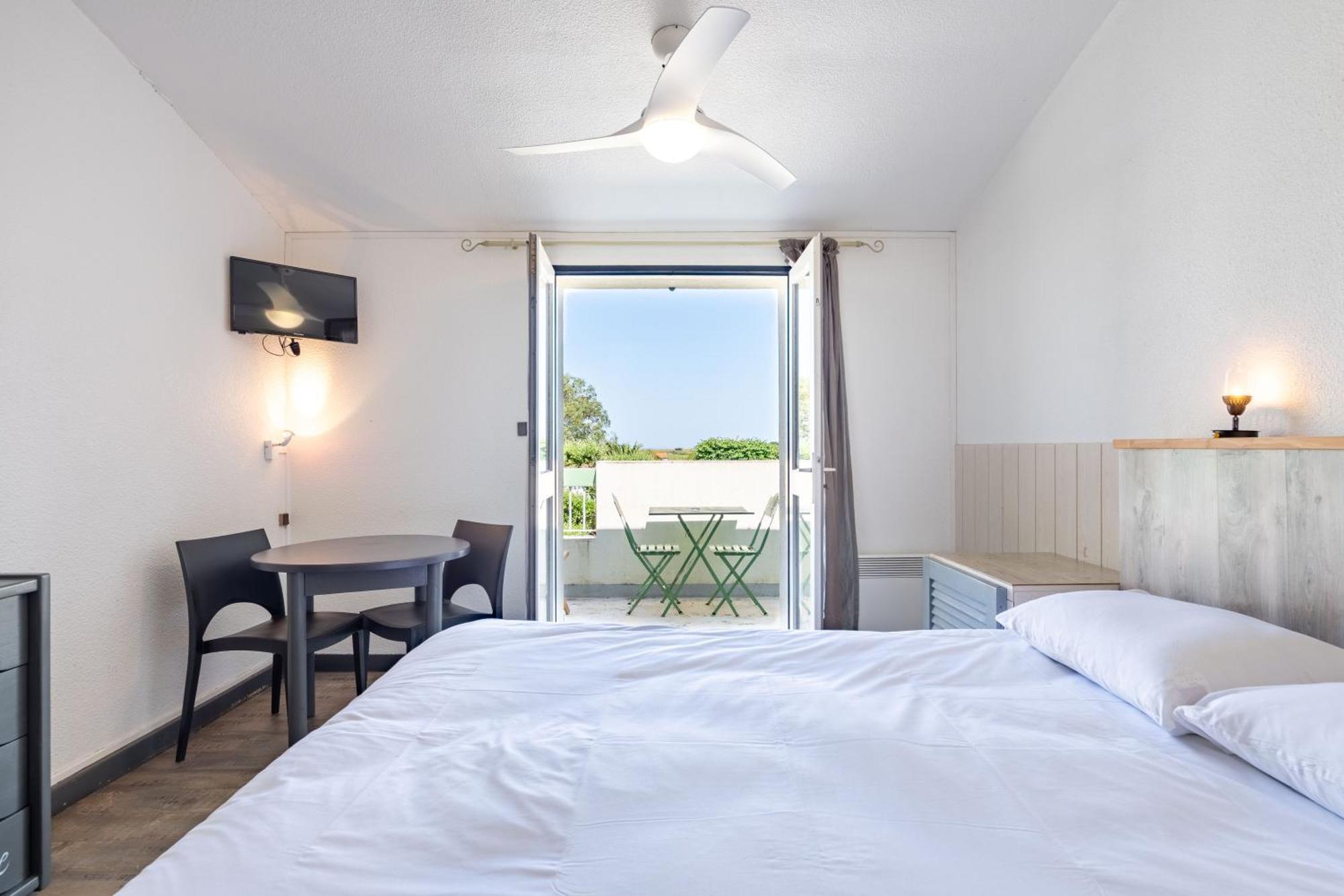 Double Room Garden View