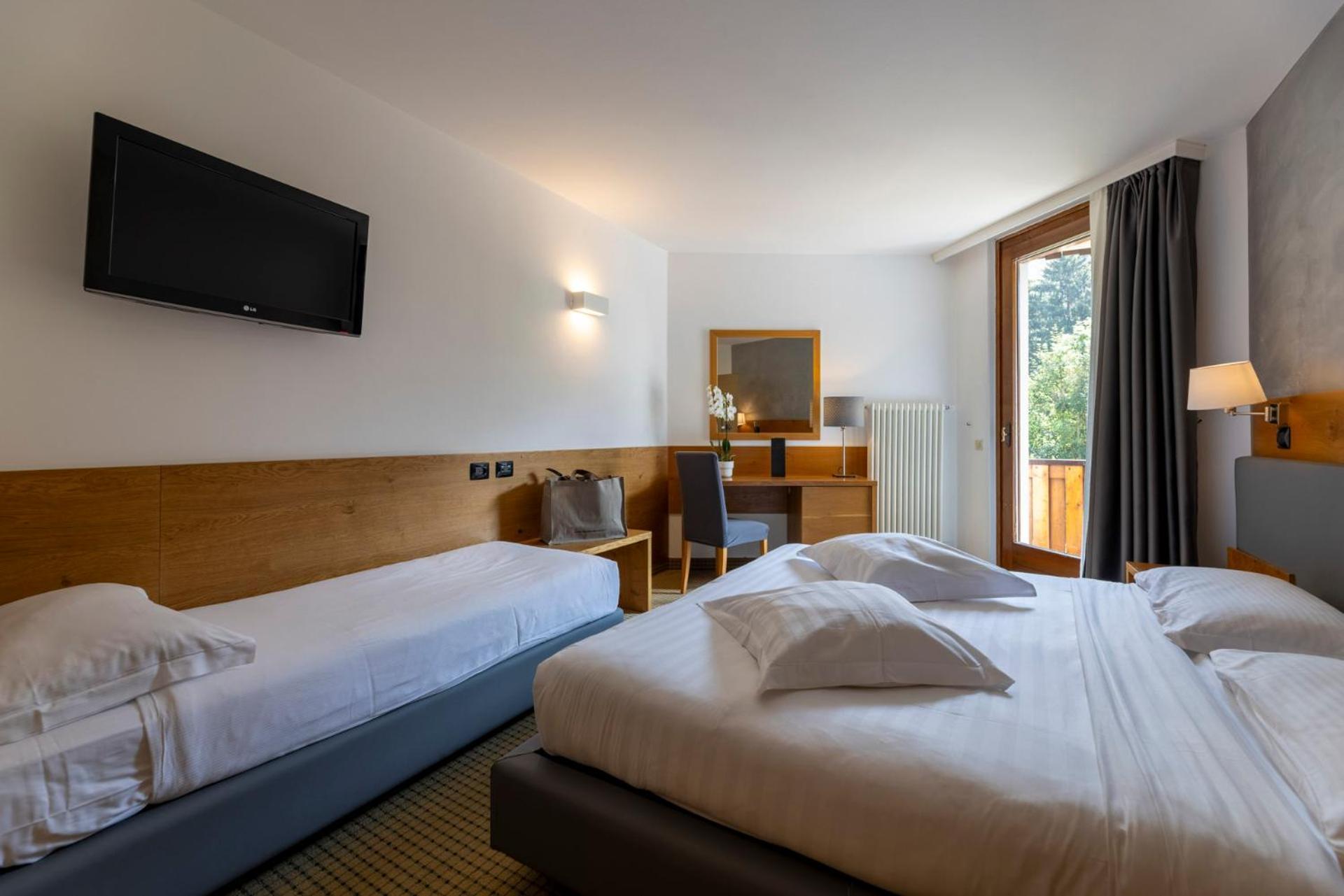 Comfort Triple Room